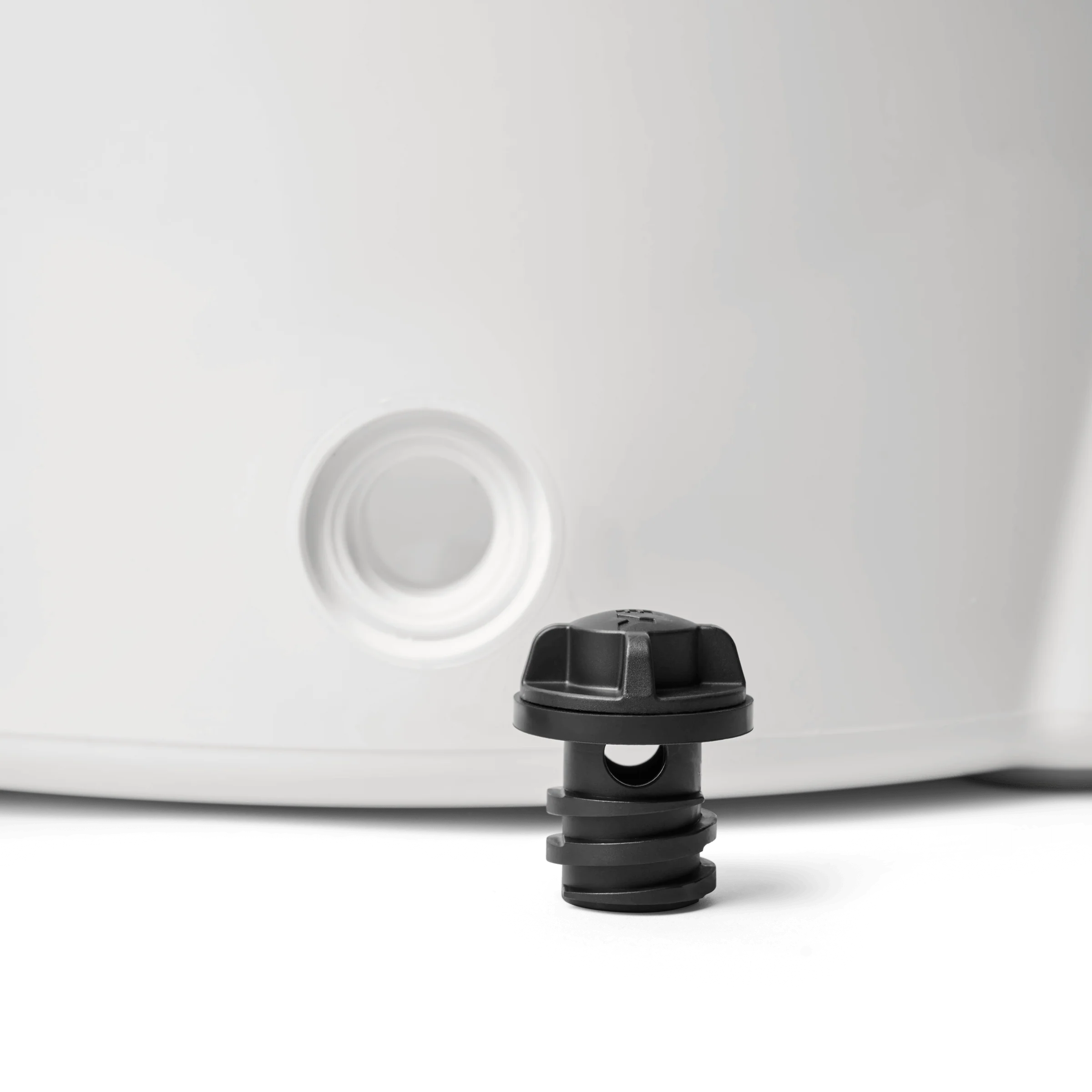 YETI Tank™ 45 Insulated Ice Bucket