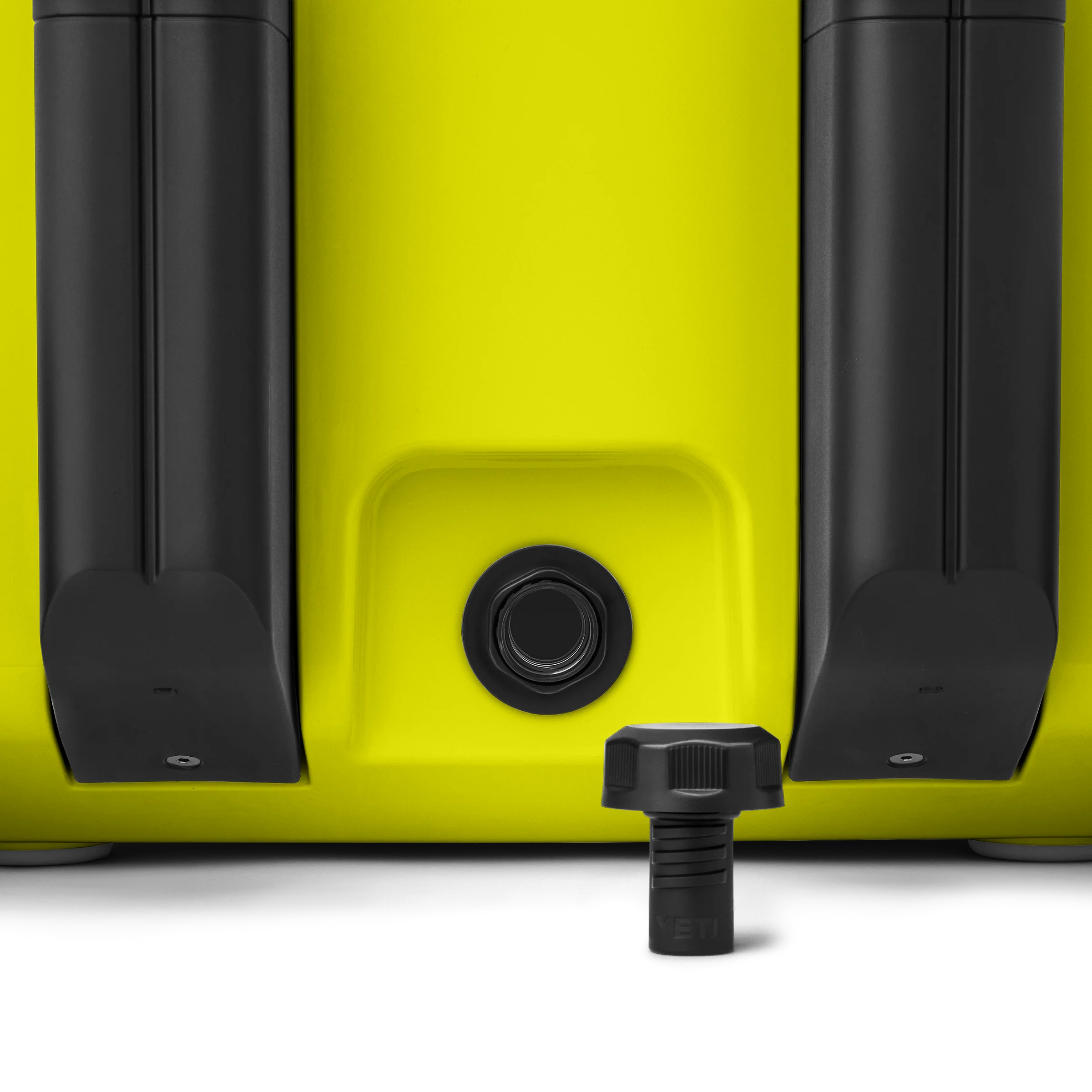 Roadie® 32 Wheeled Cool Box