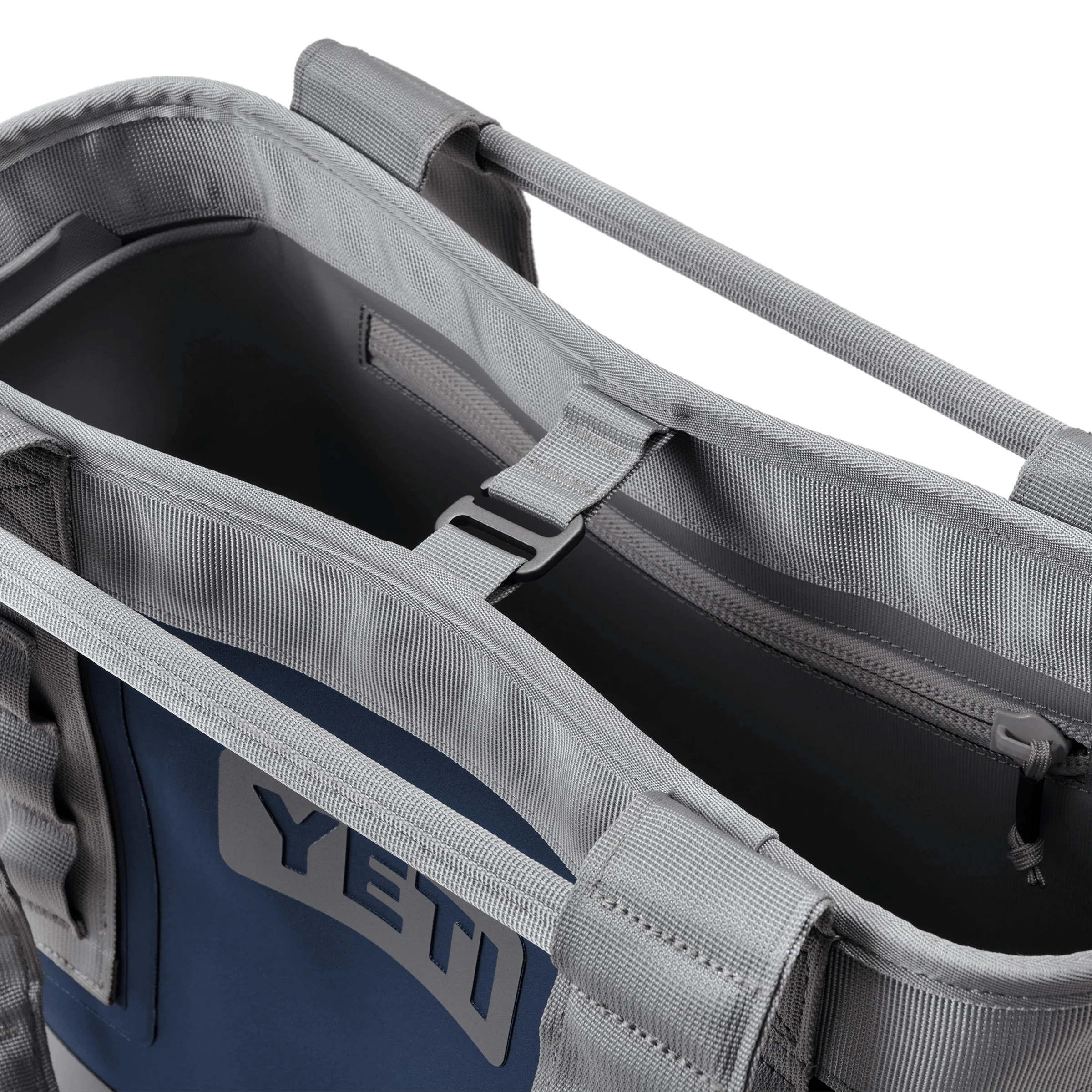 Camino® 20 Carryall Tote Bag