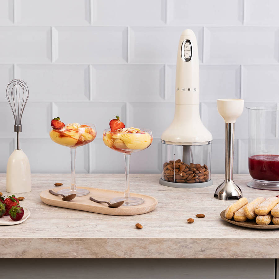 HBF03CRUK Hand Blender with Accessories in Cream