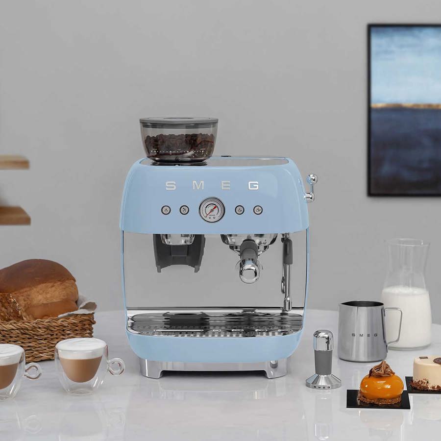 EGF03PBUK Espresso Coffee Machine with Grinder in Pastel Blue