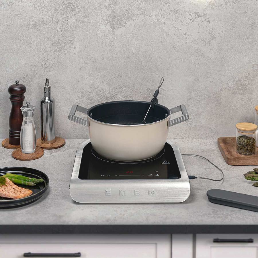 PIC01BLMUK Portable Induction Hob in Matte Black