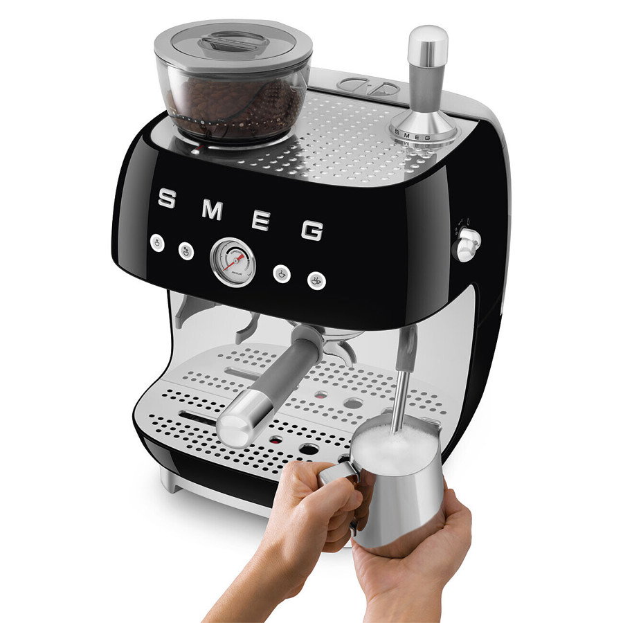 EGF03BLUK Espresso Coffee Machine with Grinder in Black