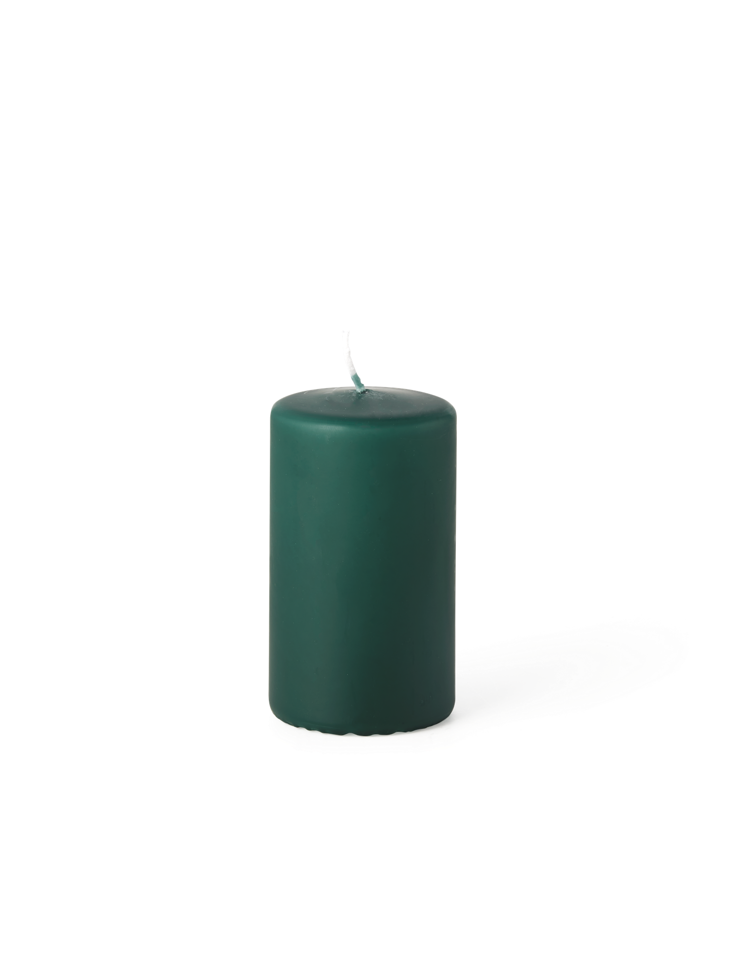 Pillar candle 10 cm Paraffin. 5.7 x 10 cm.