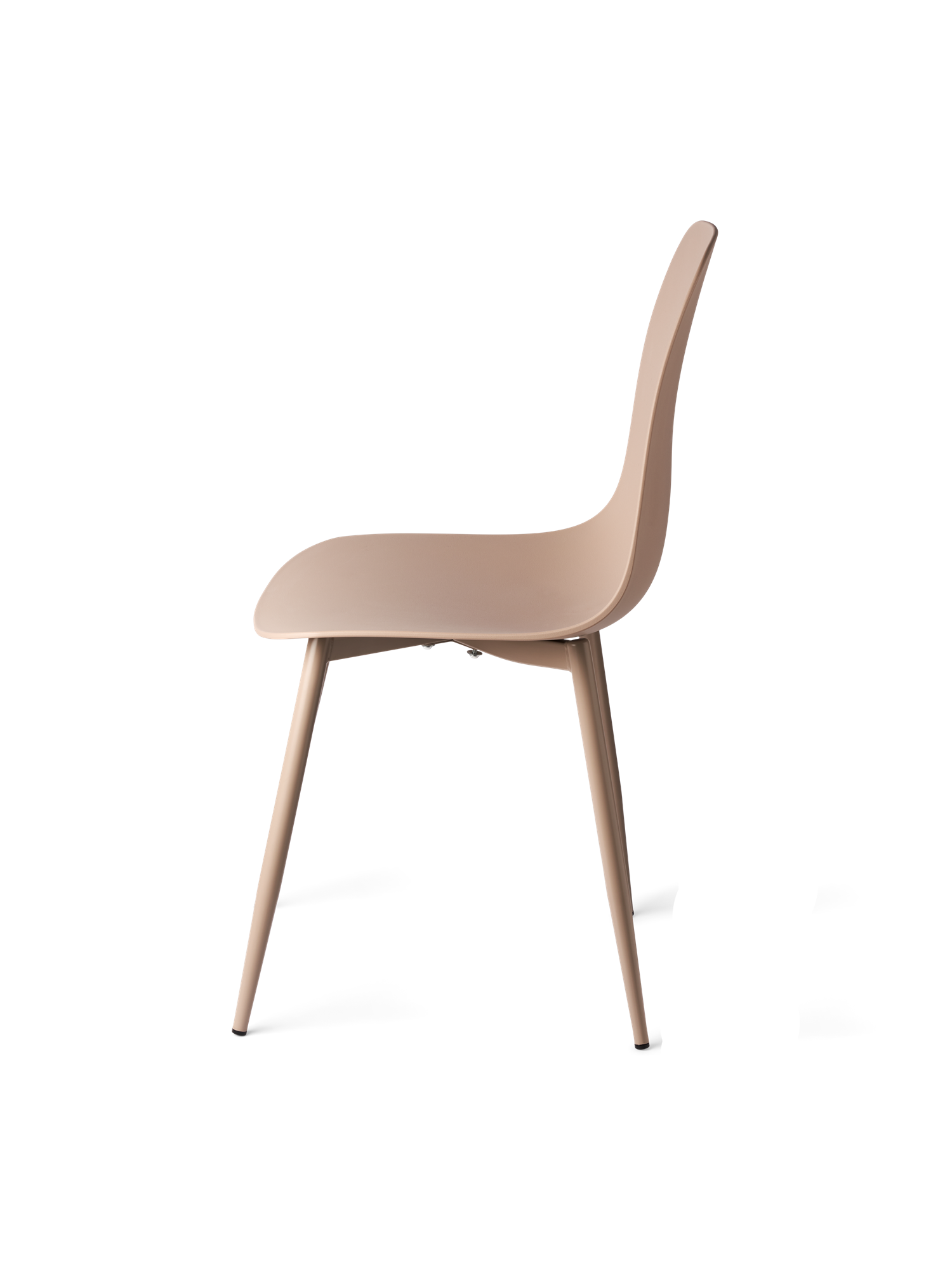 Chair 'Clara' Iron/polypropylene. 40 x 47 x 87 cm.