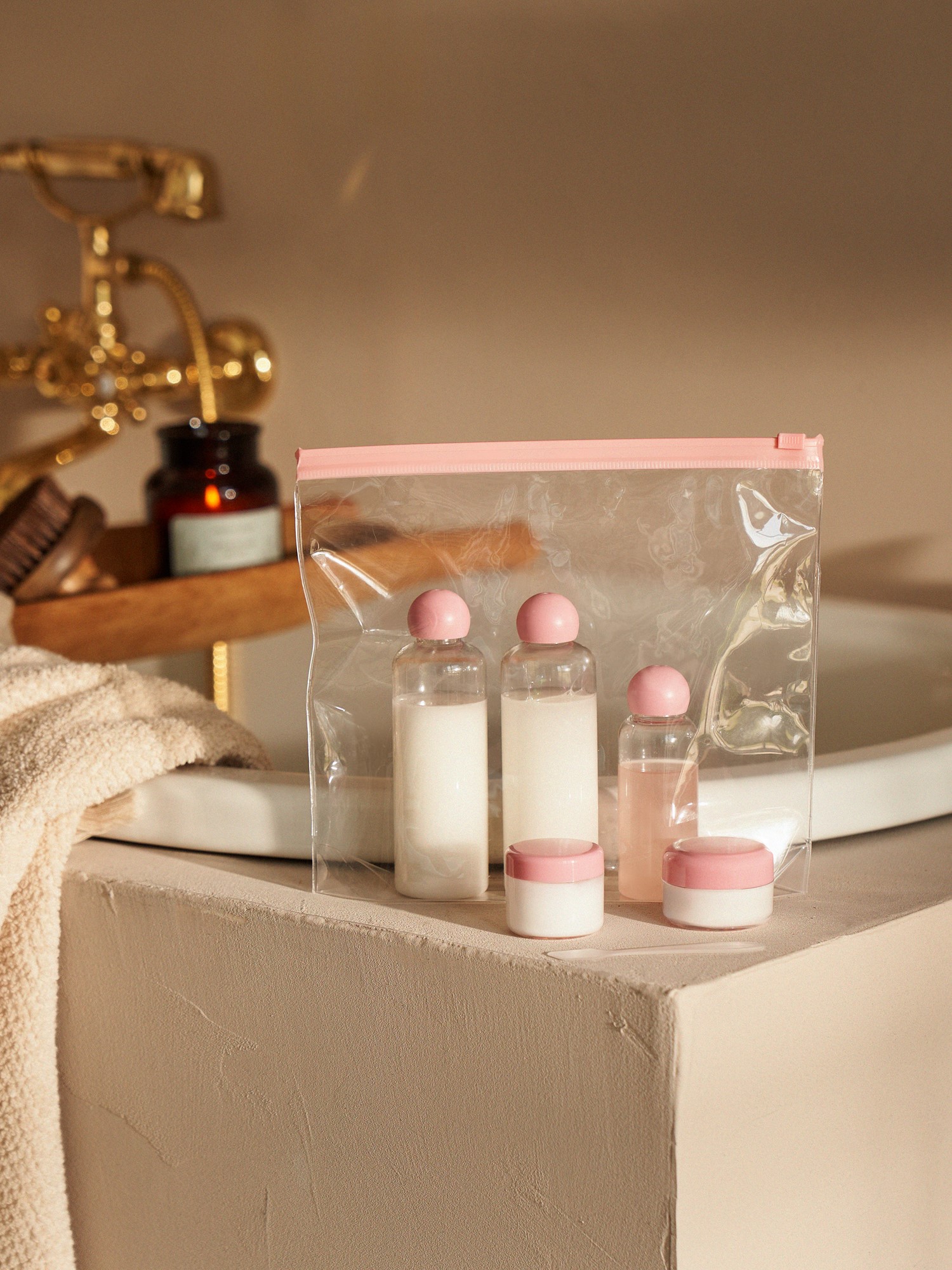 Travel container set Polypropylene/PET. 5 pcs.