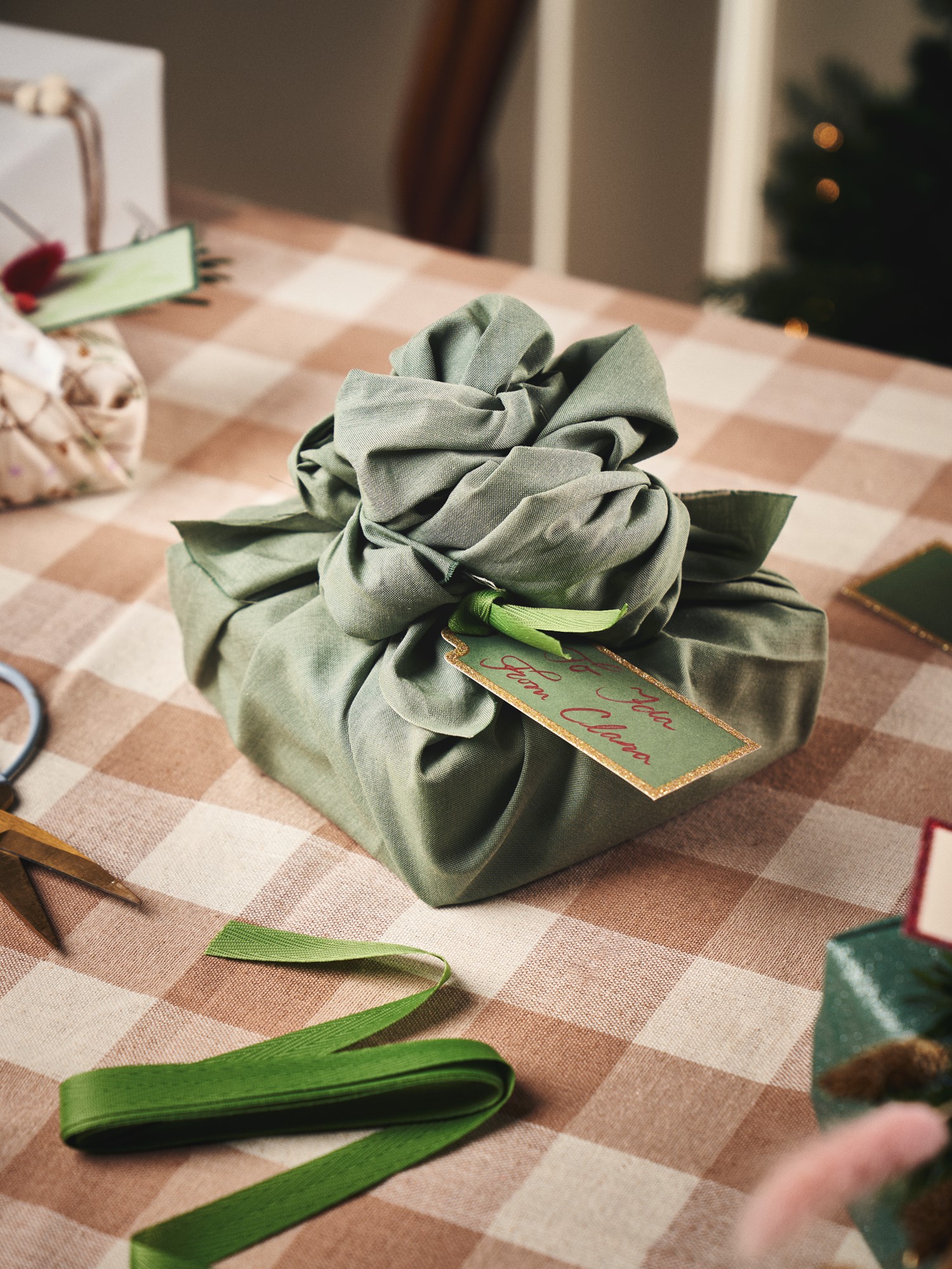 Fabric gift wrap Cotton. 70 x 70 cm.