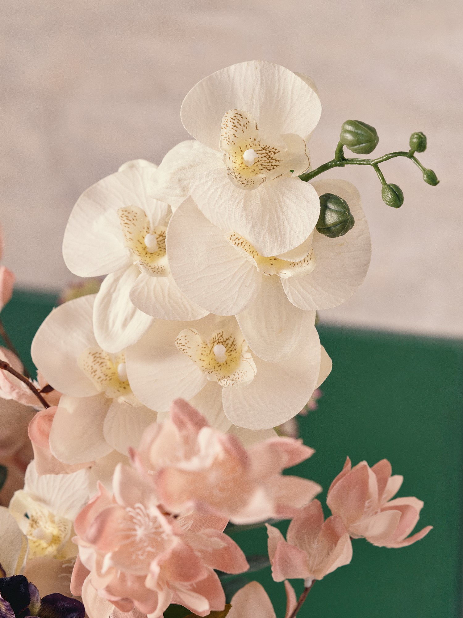 Artificial flower orchid 74 cm.