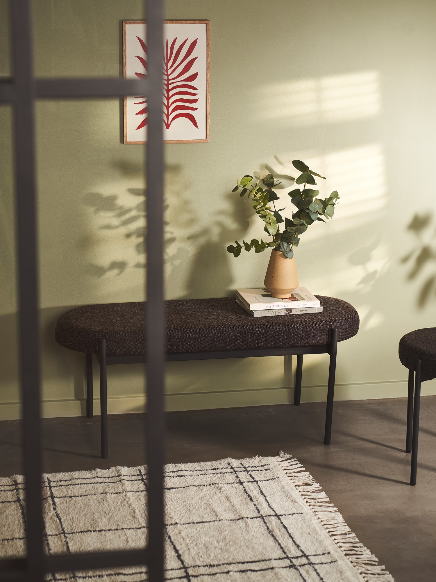 KLINT Bench Acrylic/polyester/steel. 110 x 44 x H45 cm.