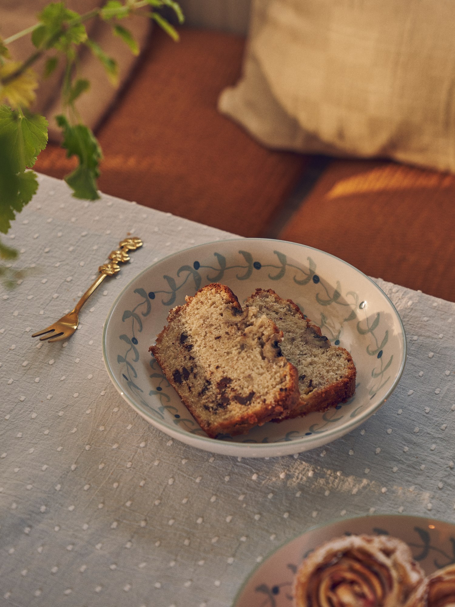 Bowl Stoneware. Ø18 x 4 cm.