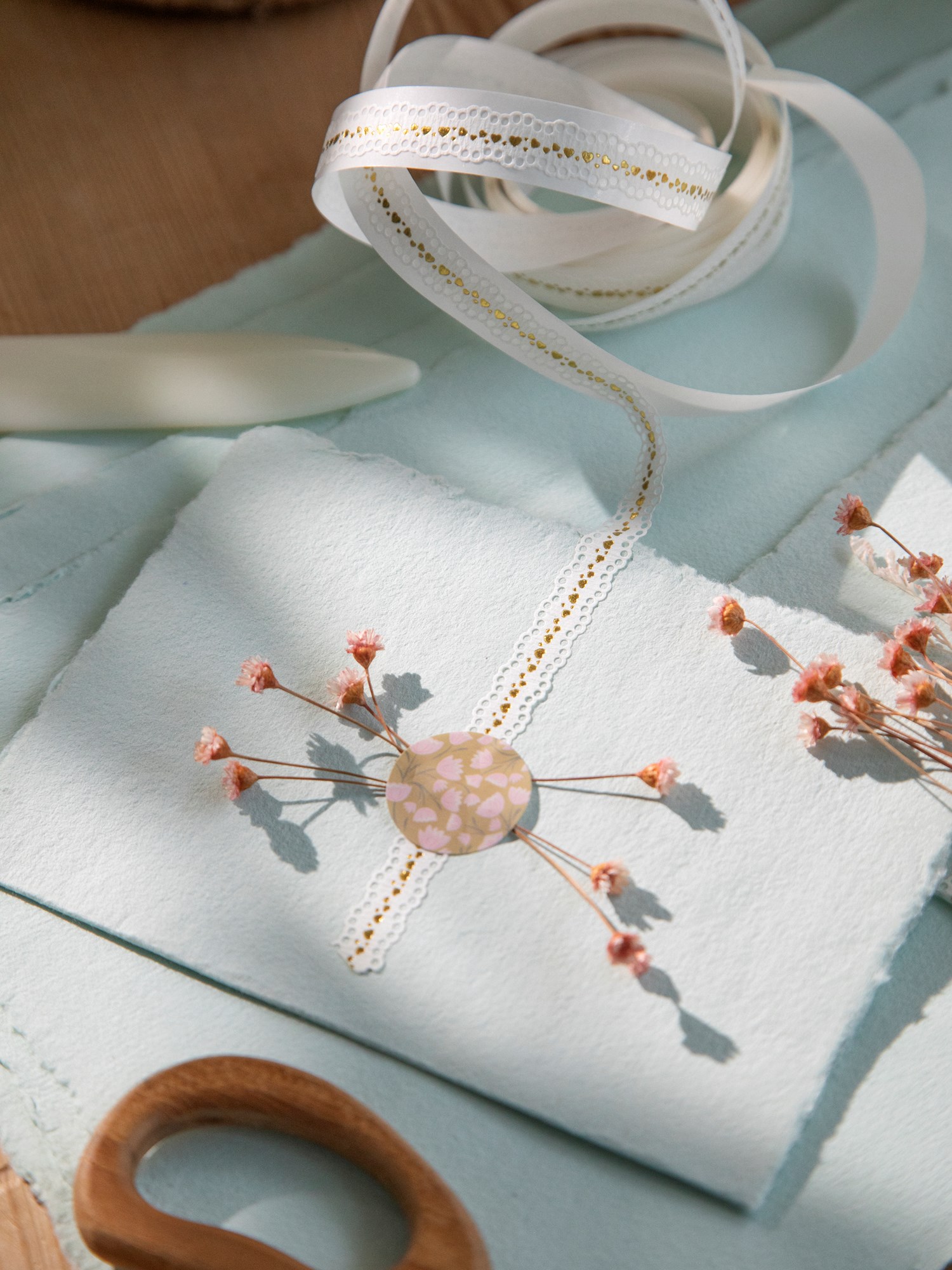 Decorative tape Paper. 10 mm x 3 m.