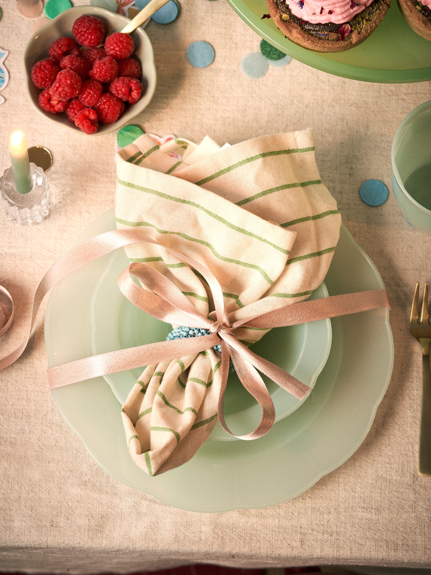 Reusable plastic plates 4-pack Ø24. 4 pcs.