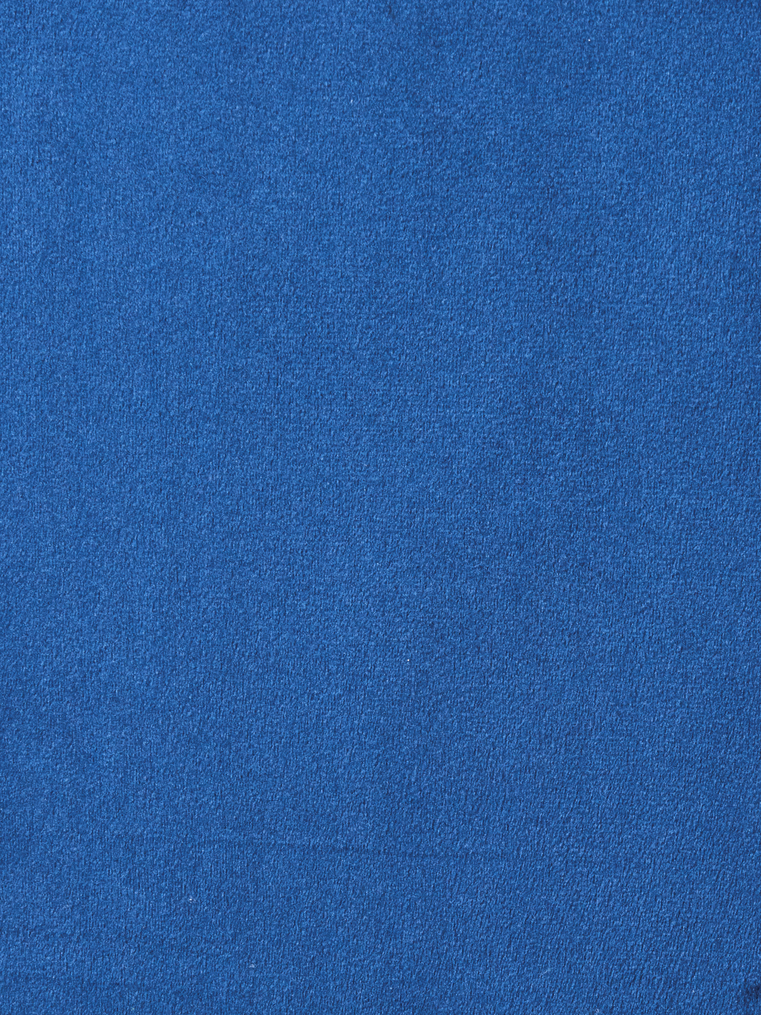 Velvet chair nPolyester/poplar wood/iron. 54 x 47 x 81 cm.