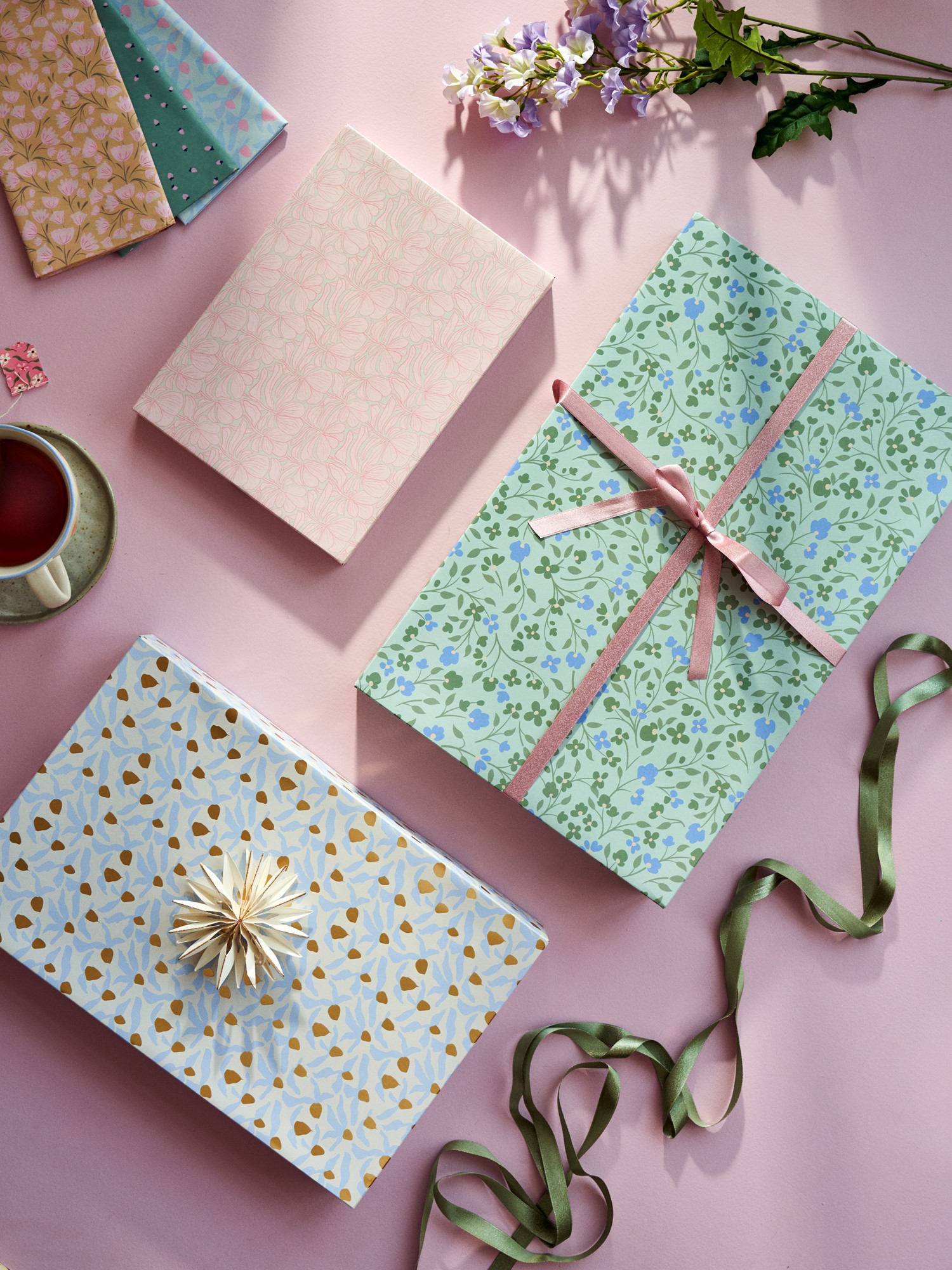 Gift box set Paper. 3 pcs.