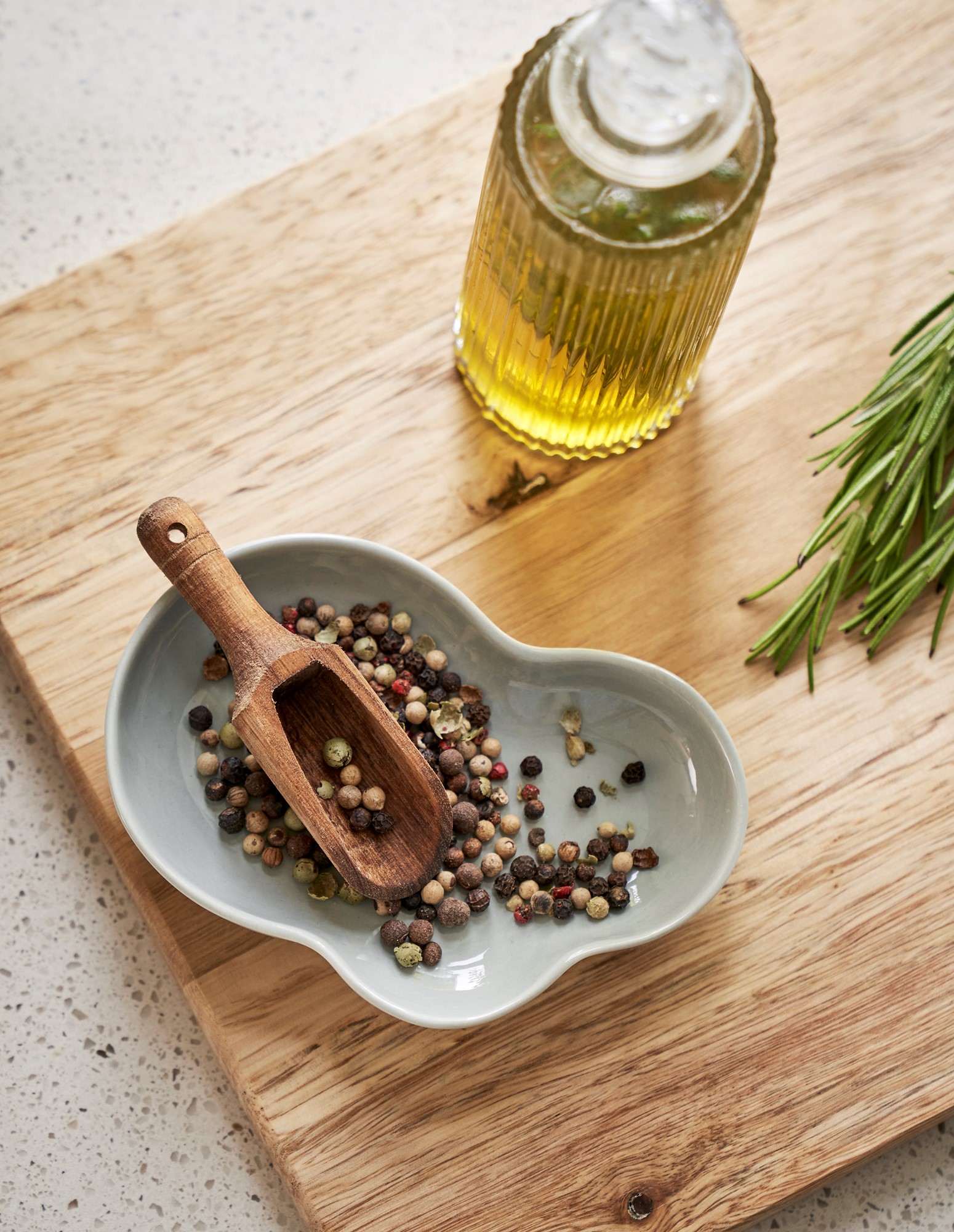 Spoon Acacia wood. 9 cm.