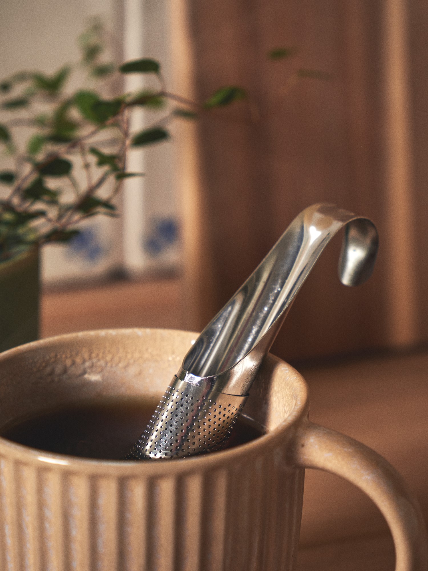 Tea strainer Stainless steel. Ø2 x 15 cm.