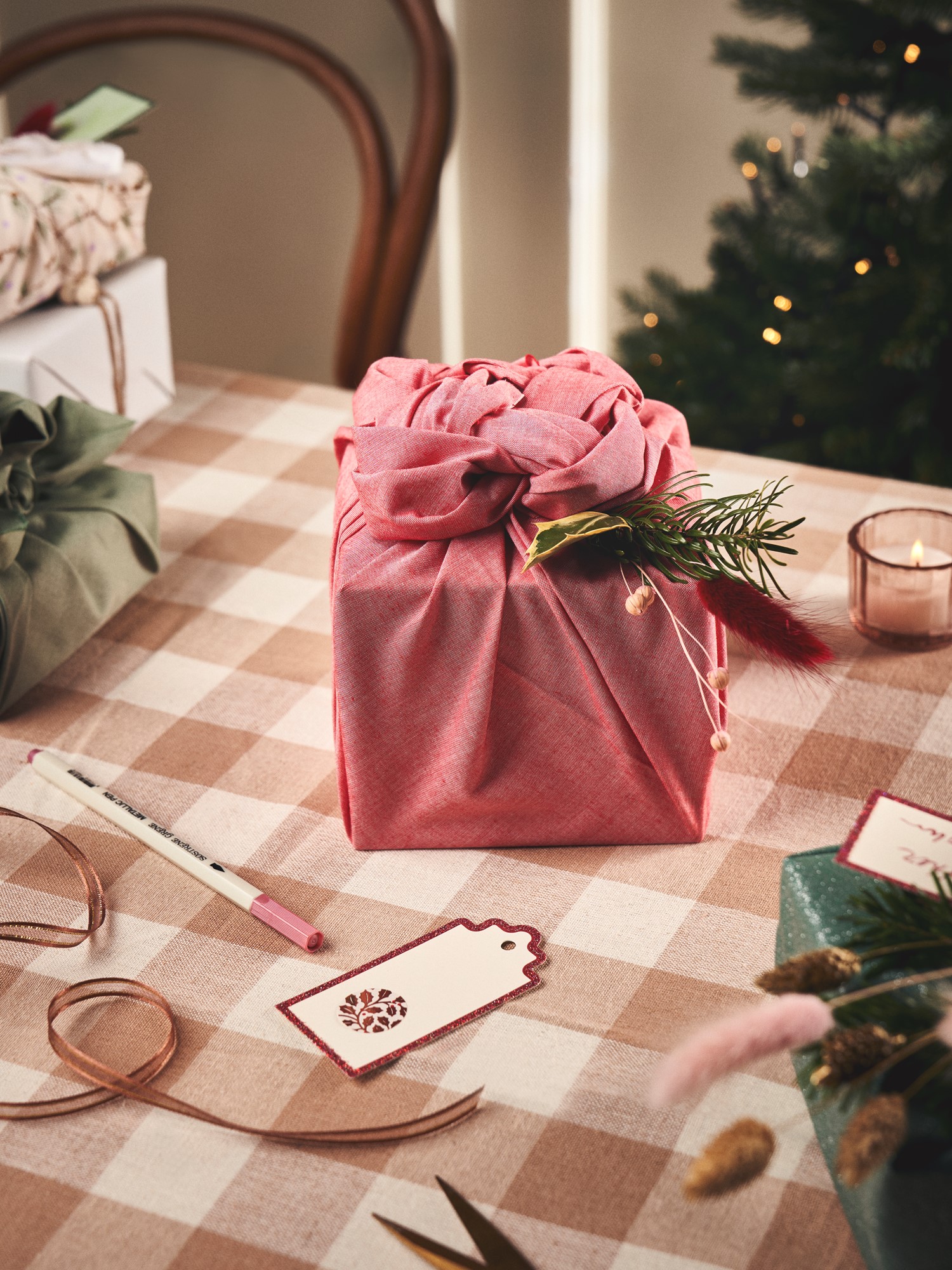 Fabric gift wrap Cotton. 70 x 70 cm.