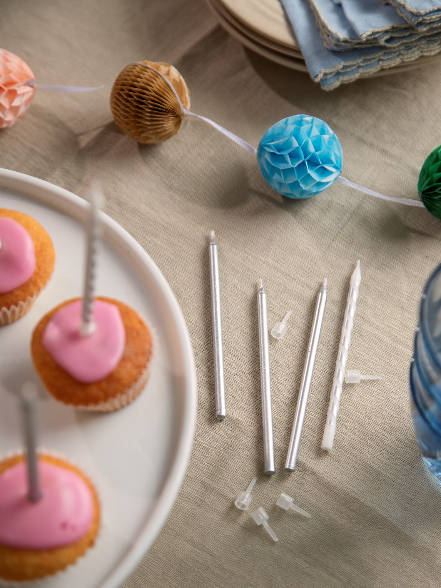 Birthday candles Paraffin wax. 0.55 x 12 cm. 12 pcs.