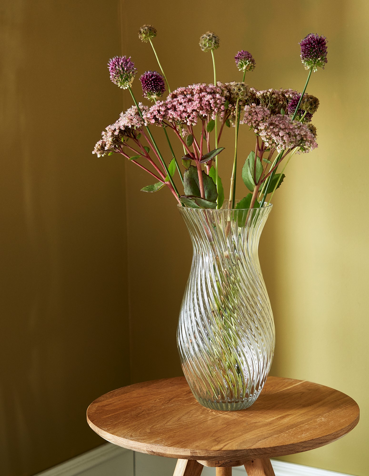 Vase Glass. 14 x 29.5 cm.