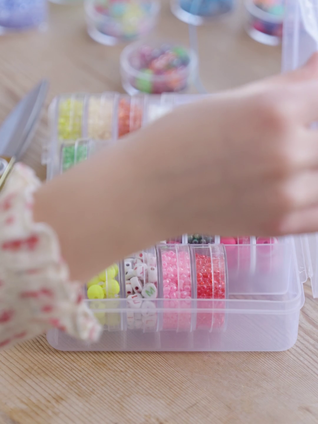 Box with beads Mixed.