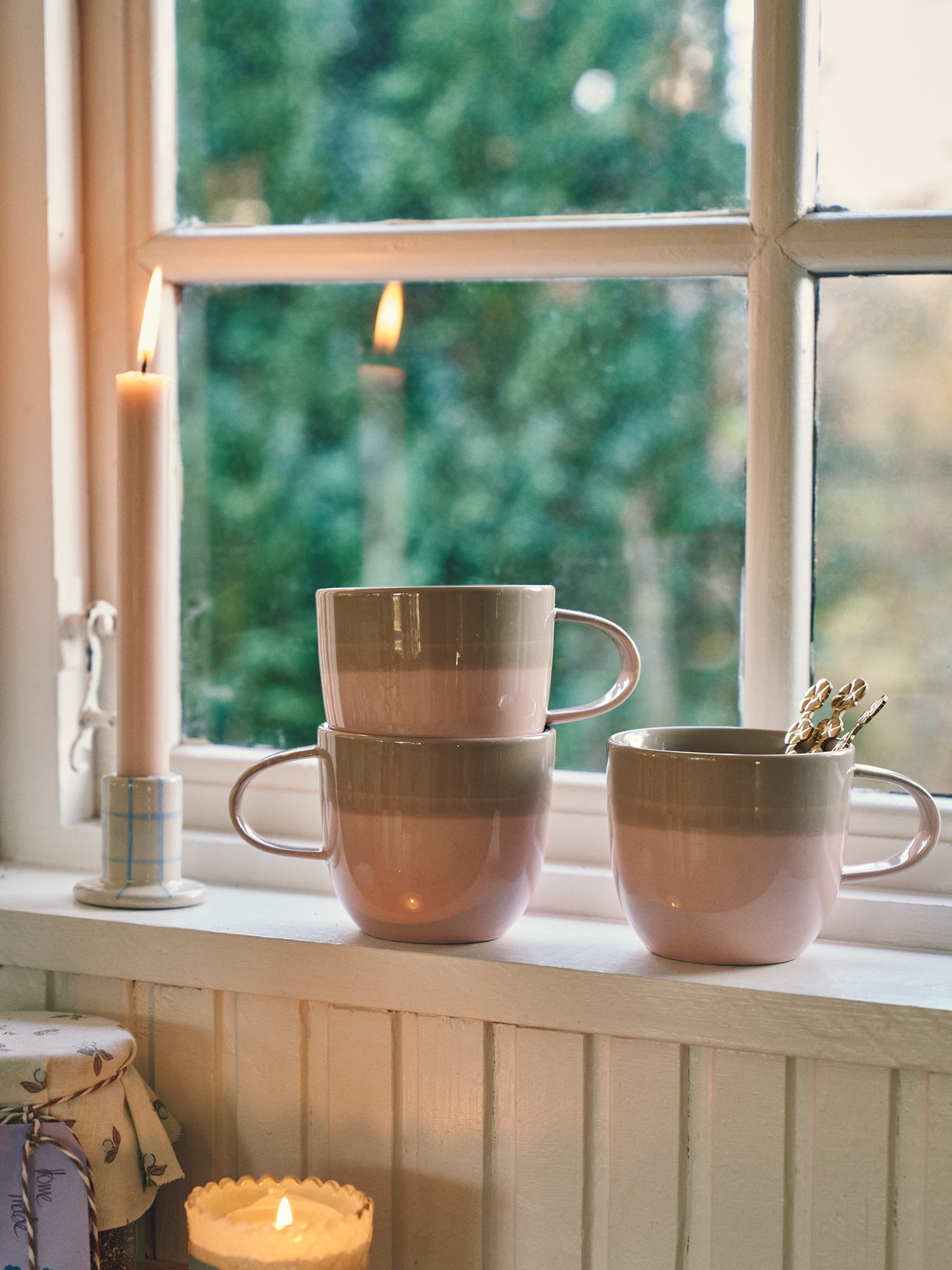 Mug Stoneware. Ø9 cm.