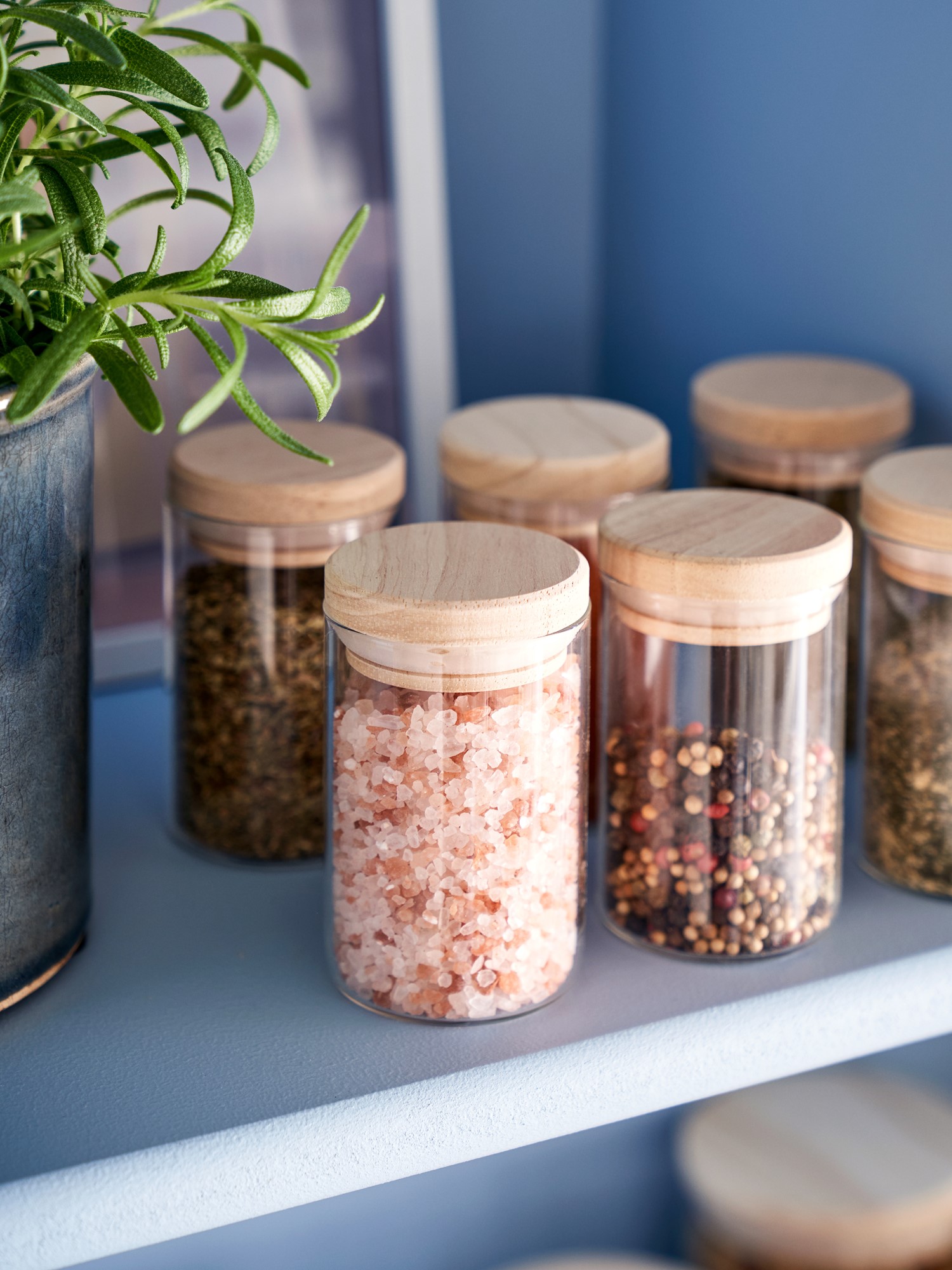 Jars with lid 4-pack Glass/rubber wood. 5.5 x 9 cm. 150 ml. 4 pcs.