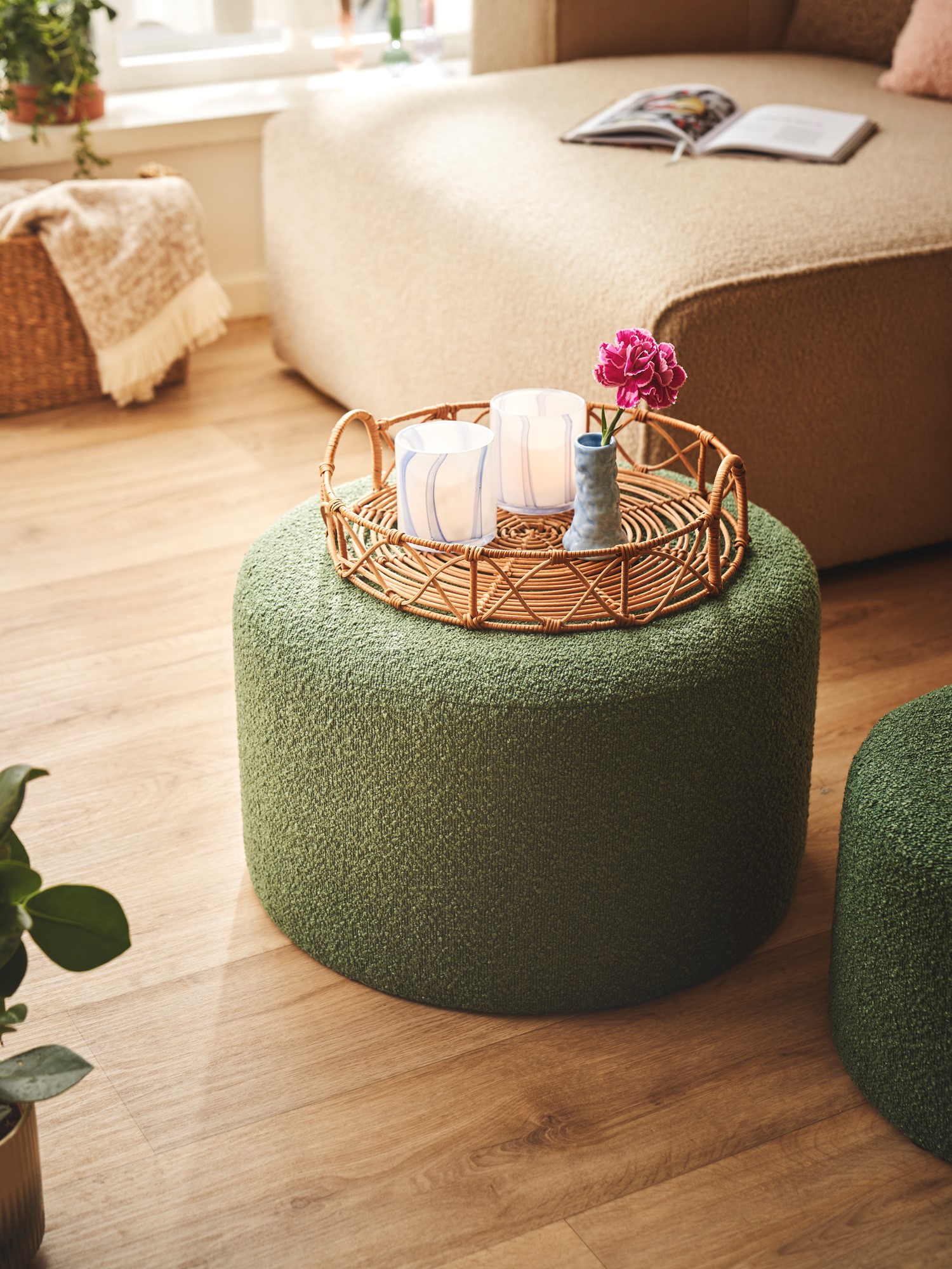 Pouffe MDF/polyester/polyurethane. Ø50 x 30 cm.