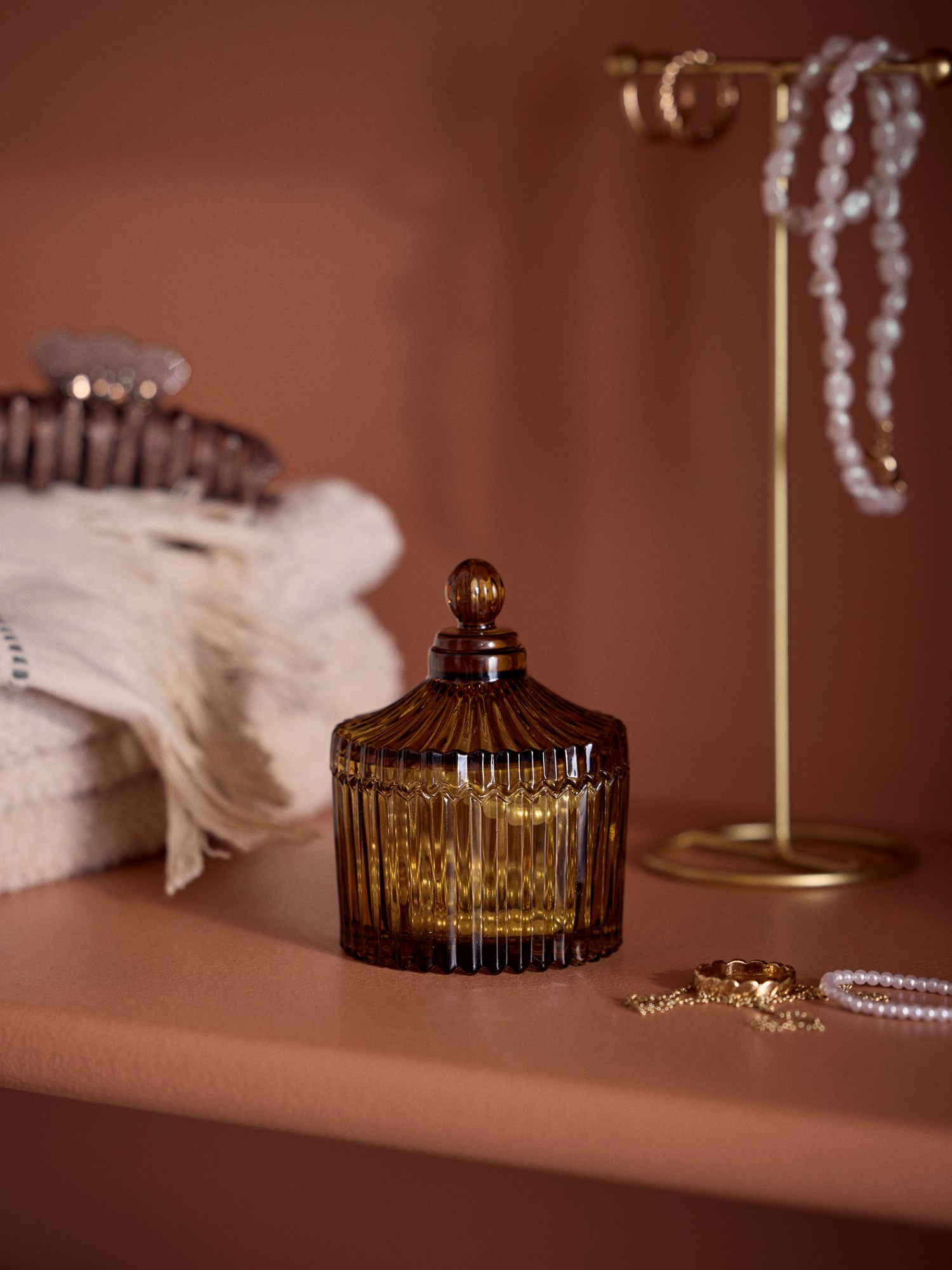 Decorative jar with lid Glass. Ø6.5 x 9 cm.