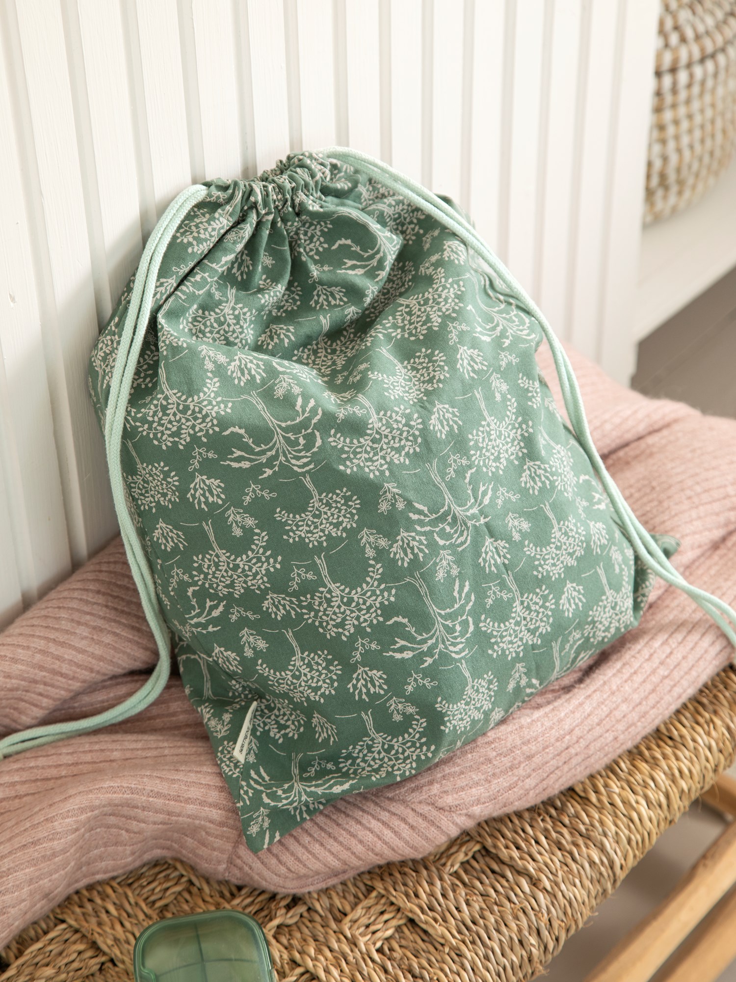 Drawstring bag Organic cotton. 33 x 43 cm.