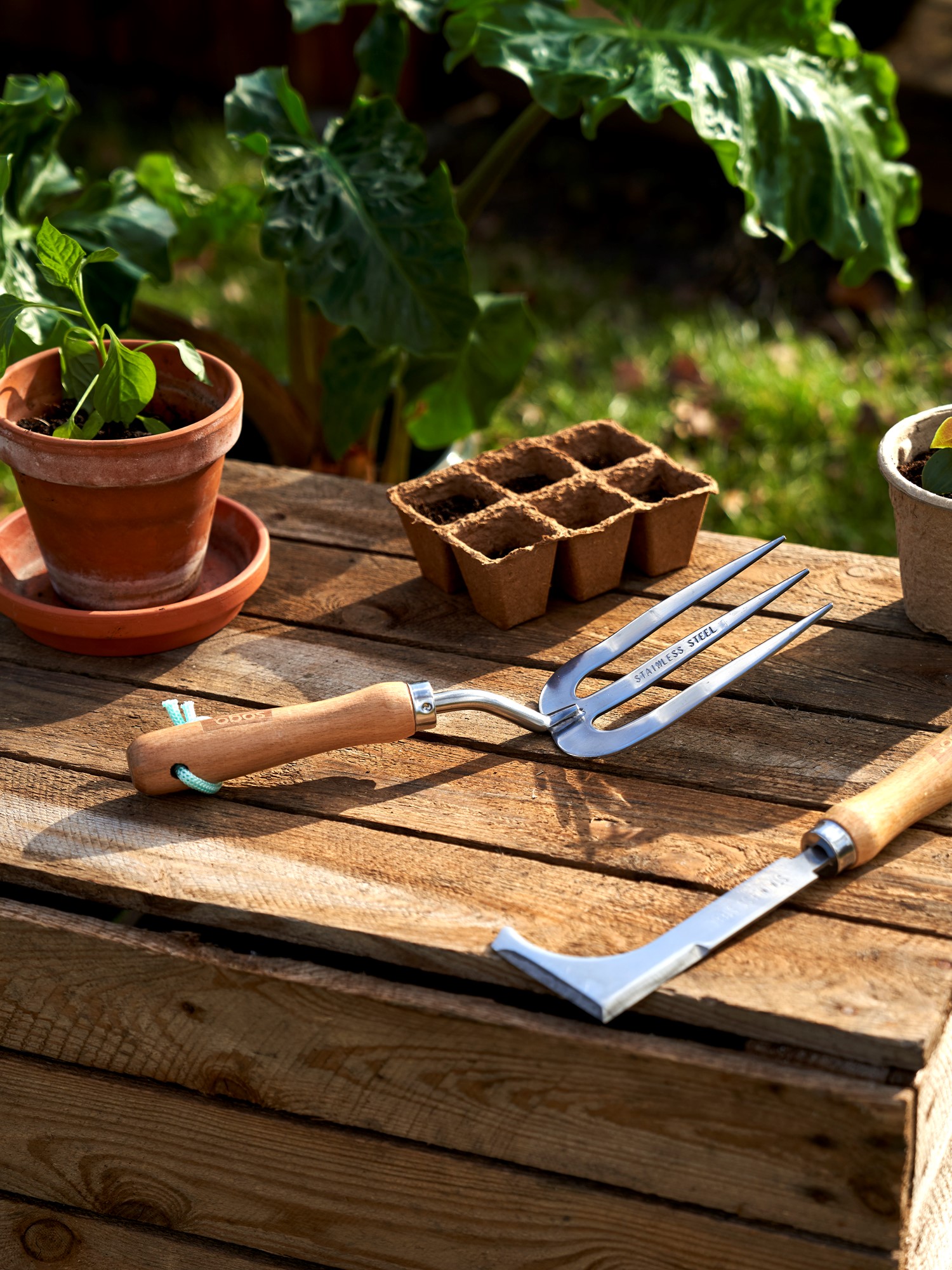 SOGO Hand Fork Wood/stainless steel. 32 cm.