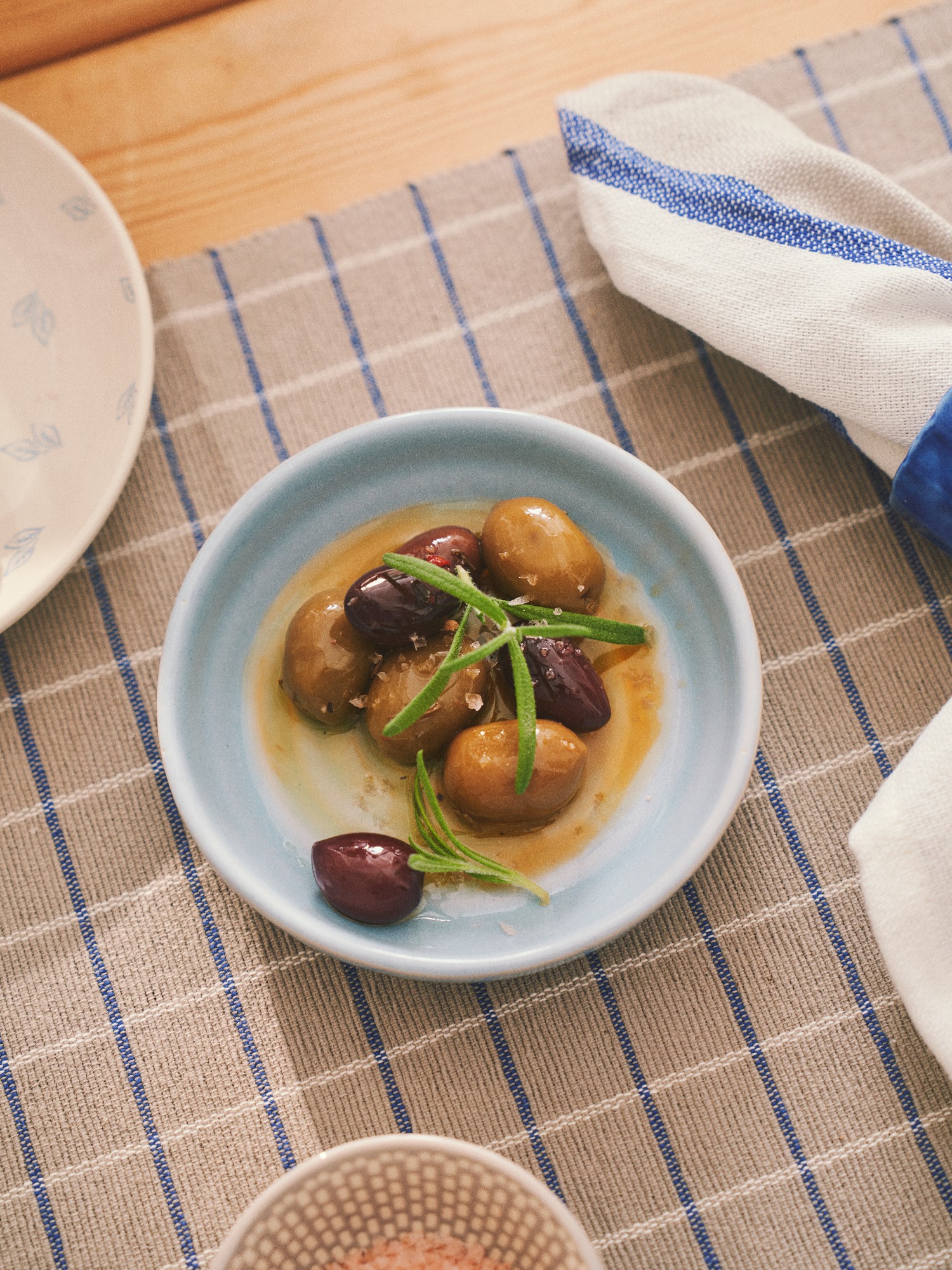 Bowl Stoneware. Ø12 x 3 cm.