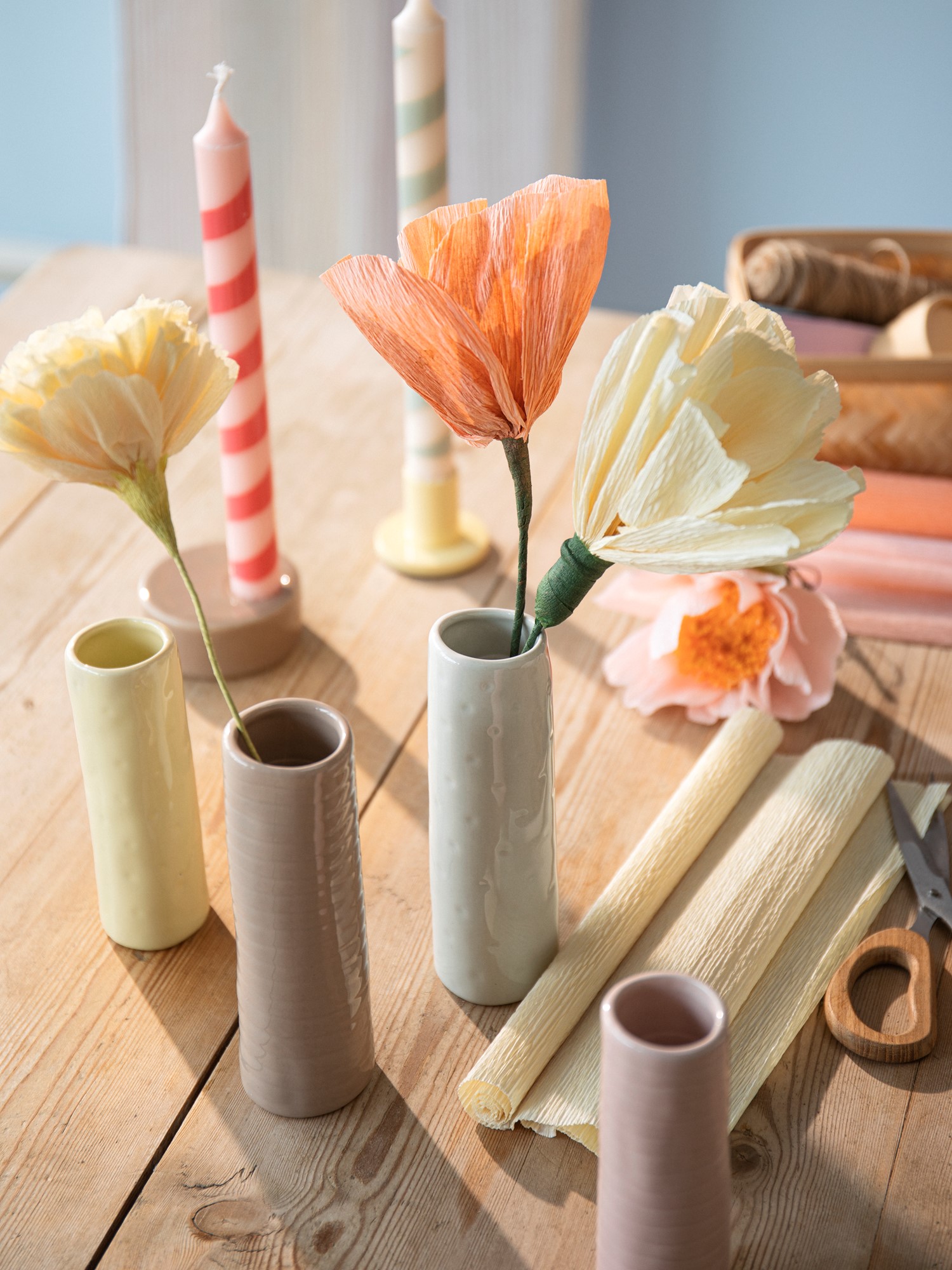 Vase Ceramic. Ø4,5 x 14,7 cm.