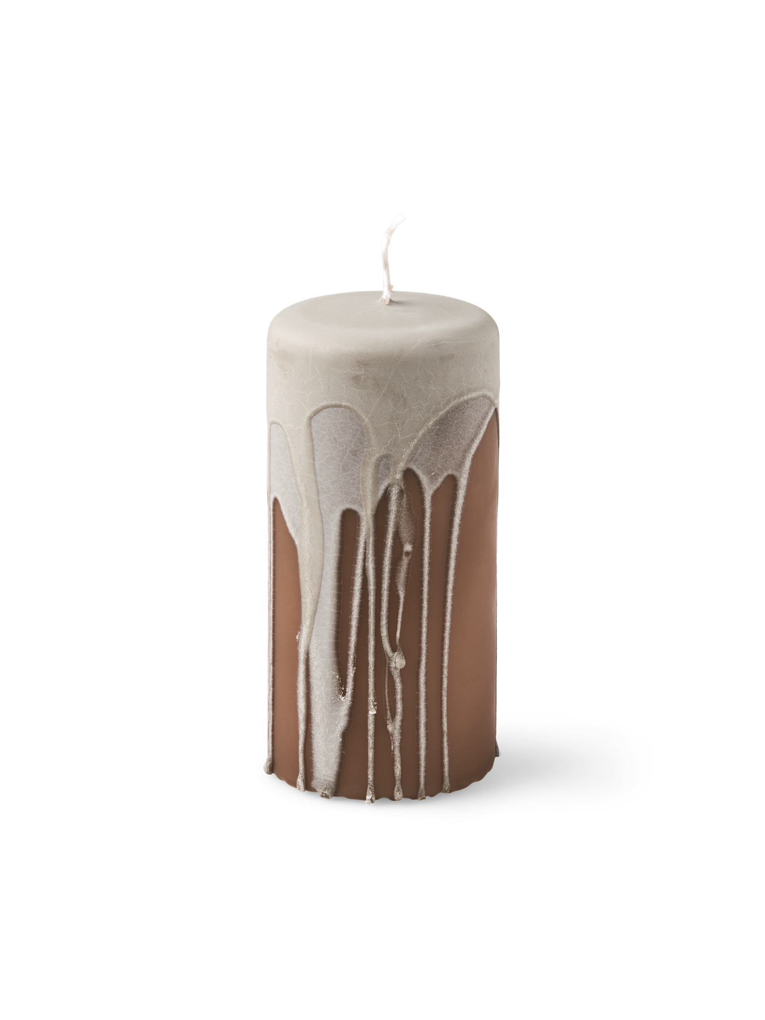 Pillar candle Paraffin. Ø5.8 x 12 cm. 39 hours.