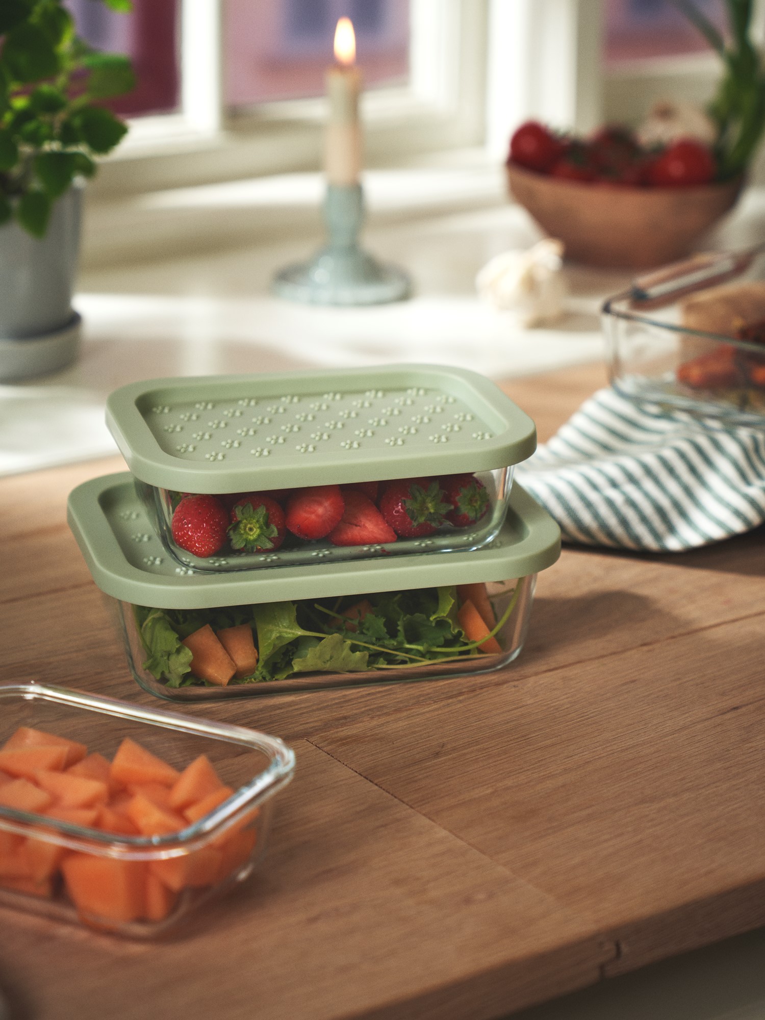 Decorative container Glass/polypropylene. 1040 ml.