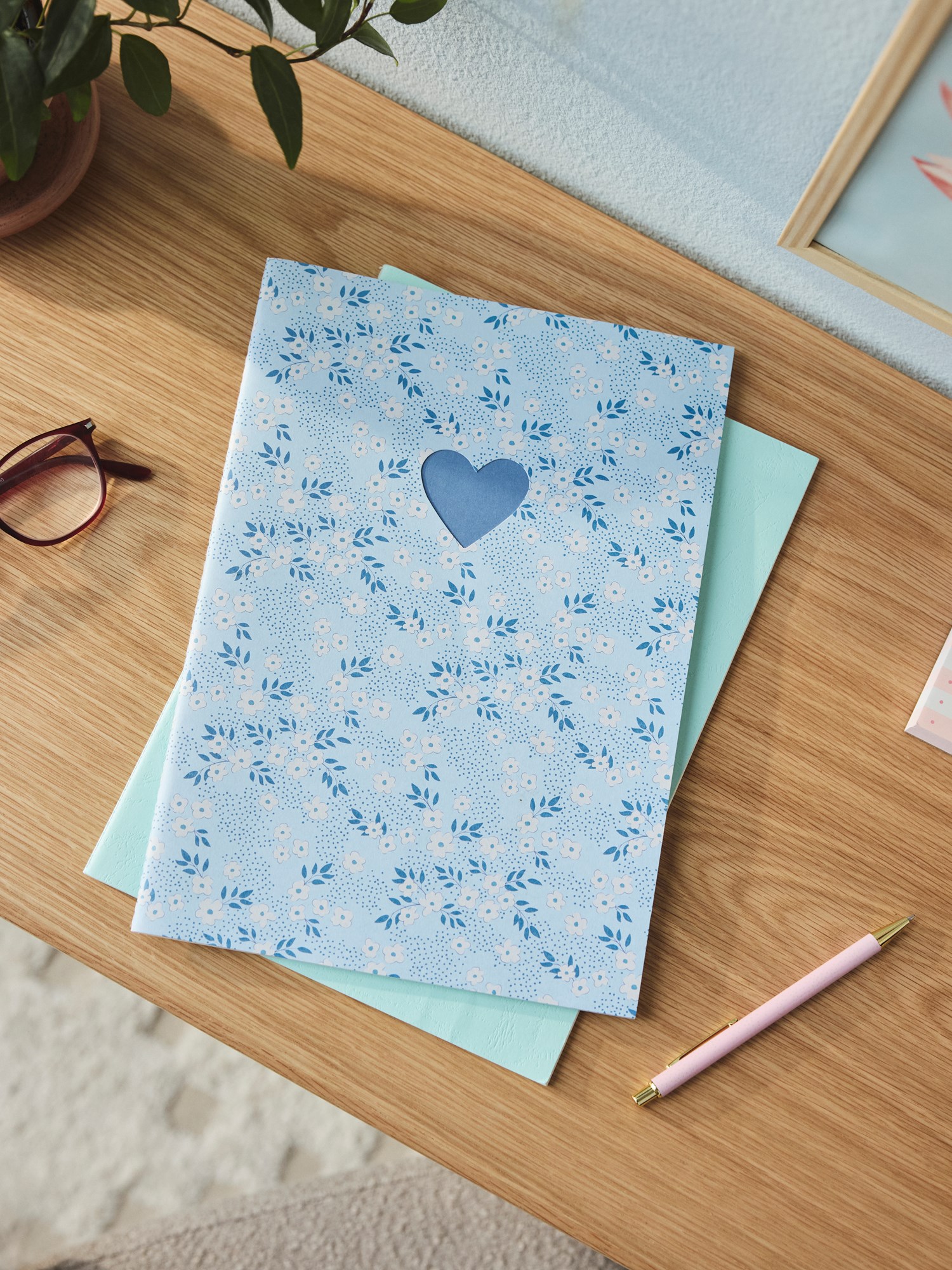 Lined notebook A4 Paper. A4. 80 pages.