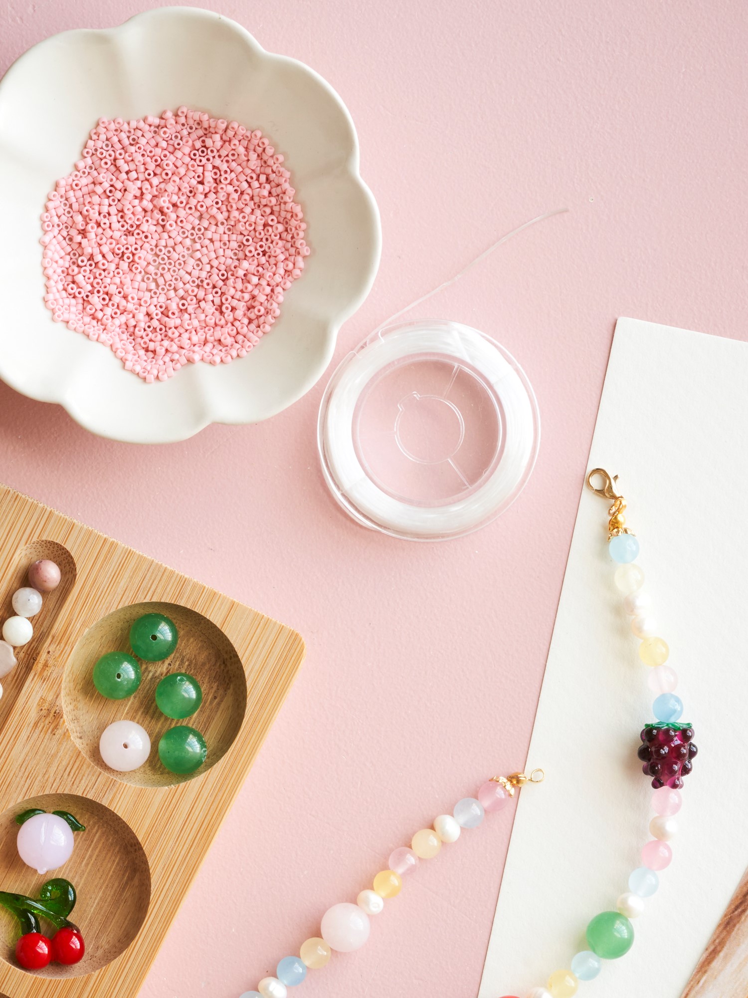 Elastic string Elastane. 0.6 x 0.2 mm. 10 m.