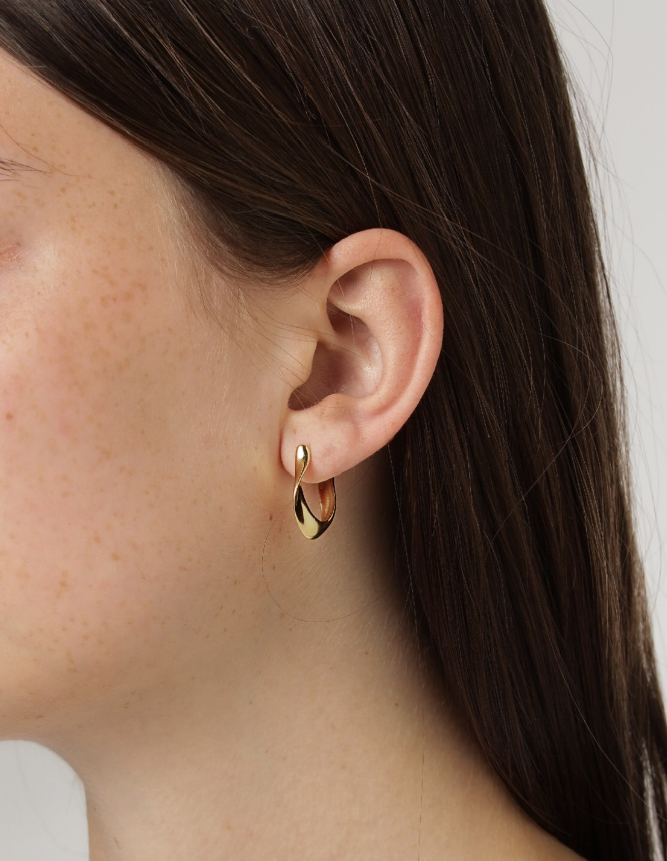 Nana Earrings 925 sterling silver/18k gold plated. 17 mm. 2 pcs.