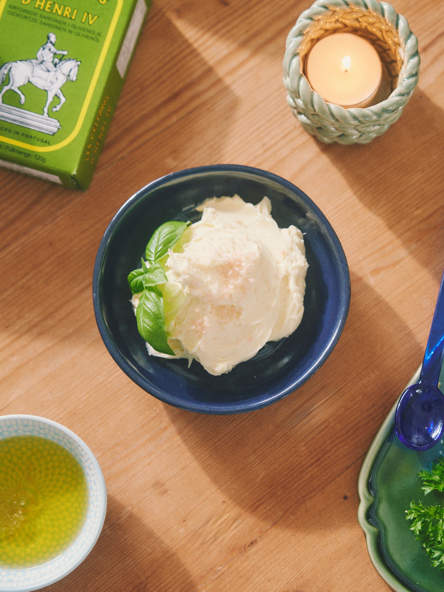 Bowl Stoneware. Ø12 x 3 cm.