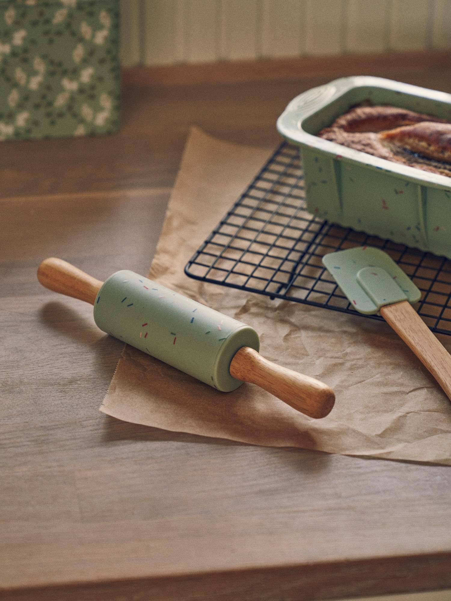 Mini rolling pin Silicone/polypropylene/rubber wood. Ø4 x 23 cm.