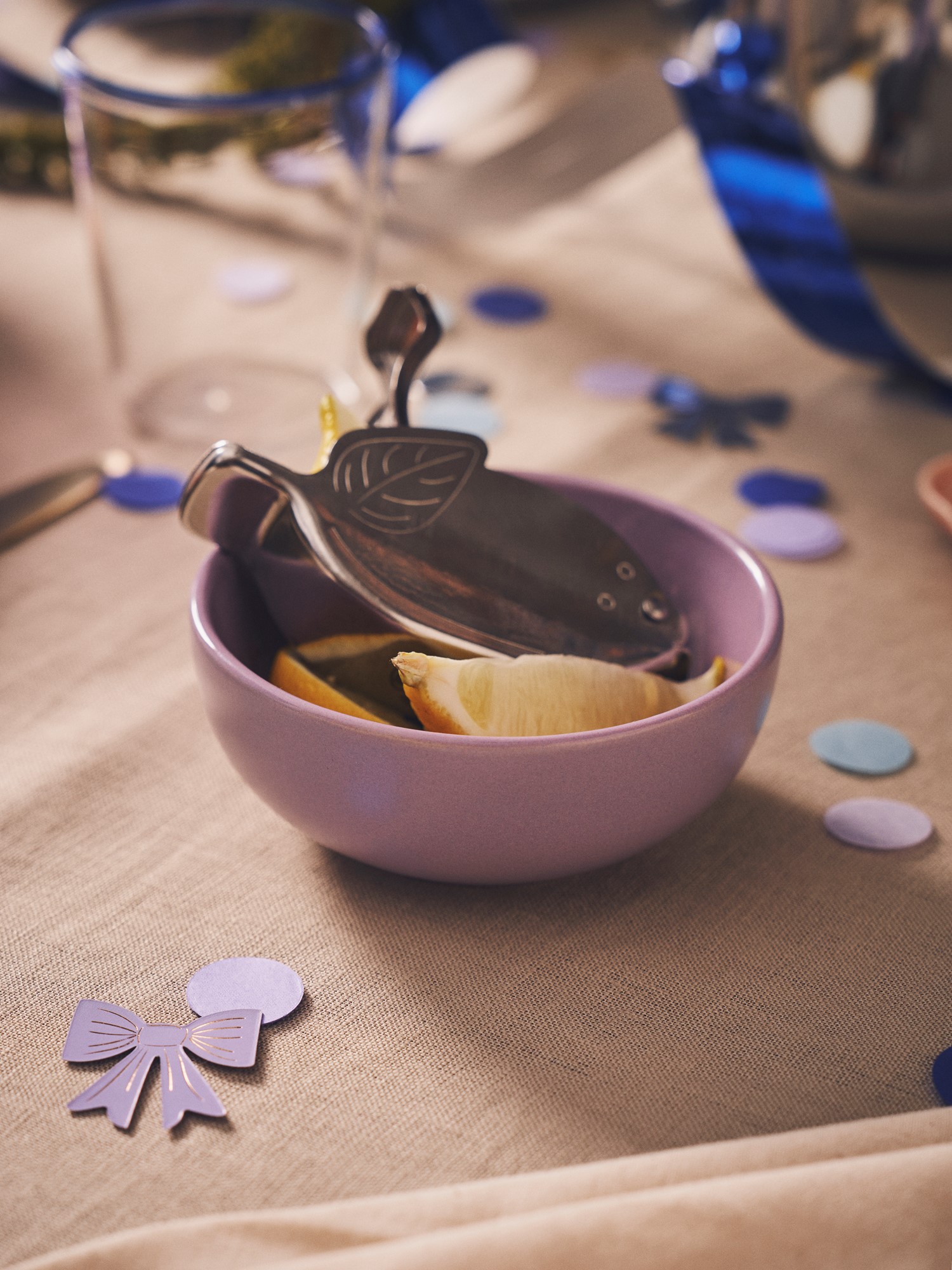 Bowl Stoneware. Ø11 x 4.5 cm.