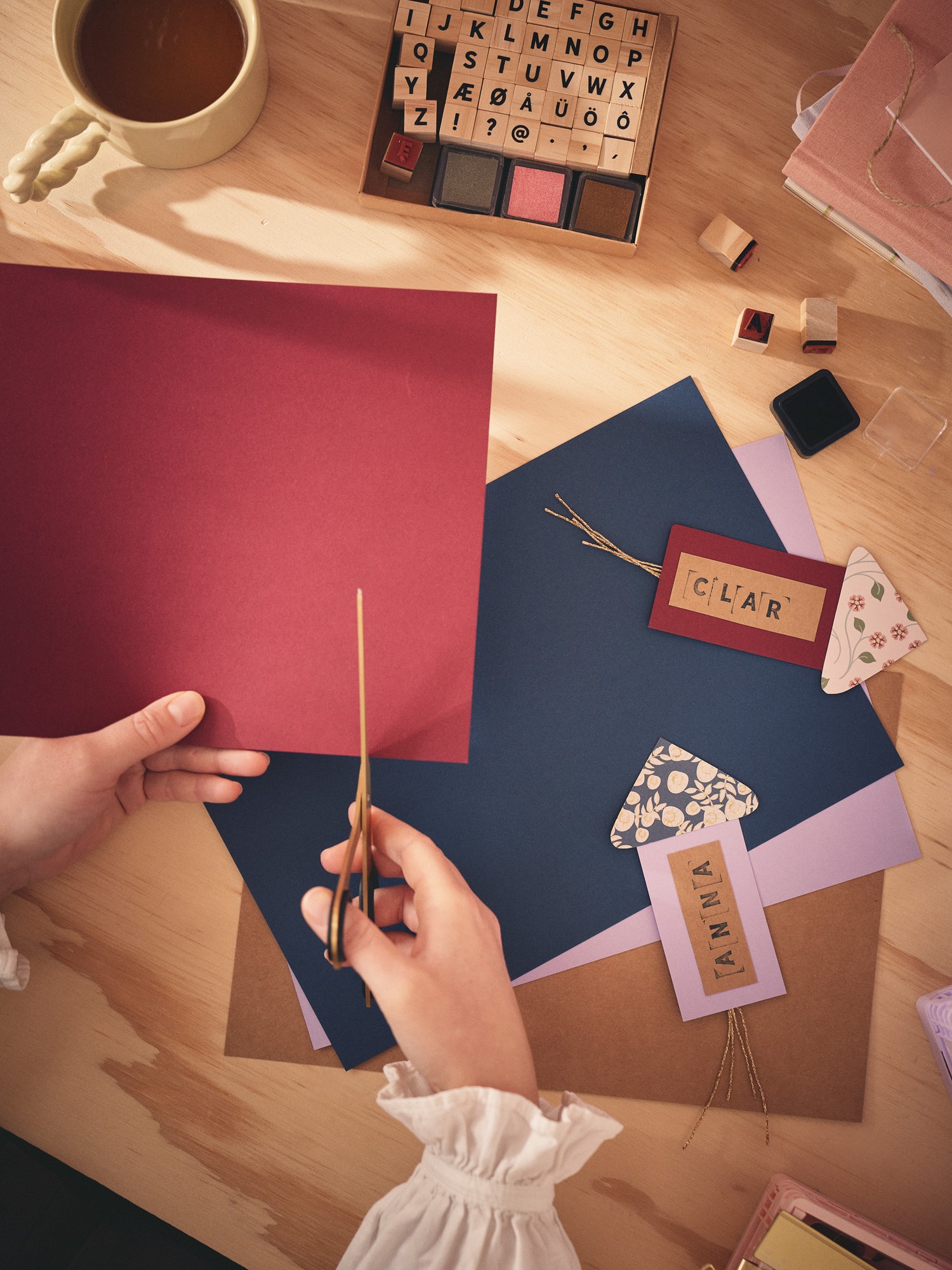 Hobby paper A4 Paper. A4. 230 gsm. 12 sheets.