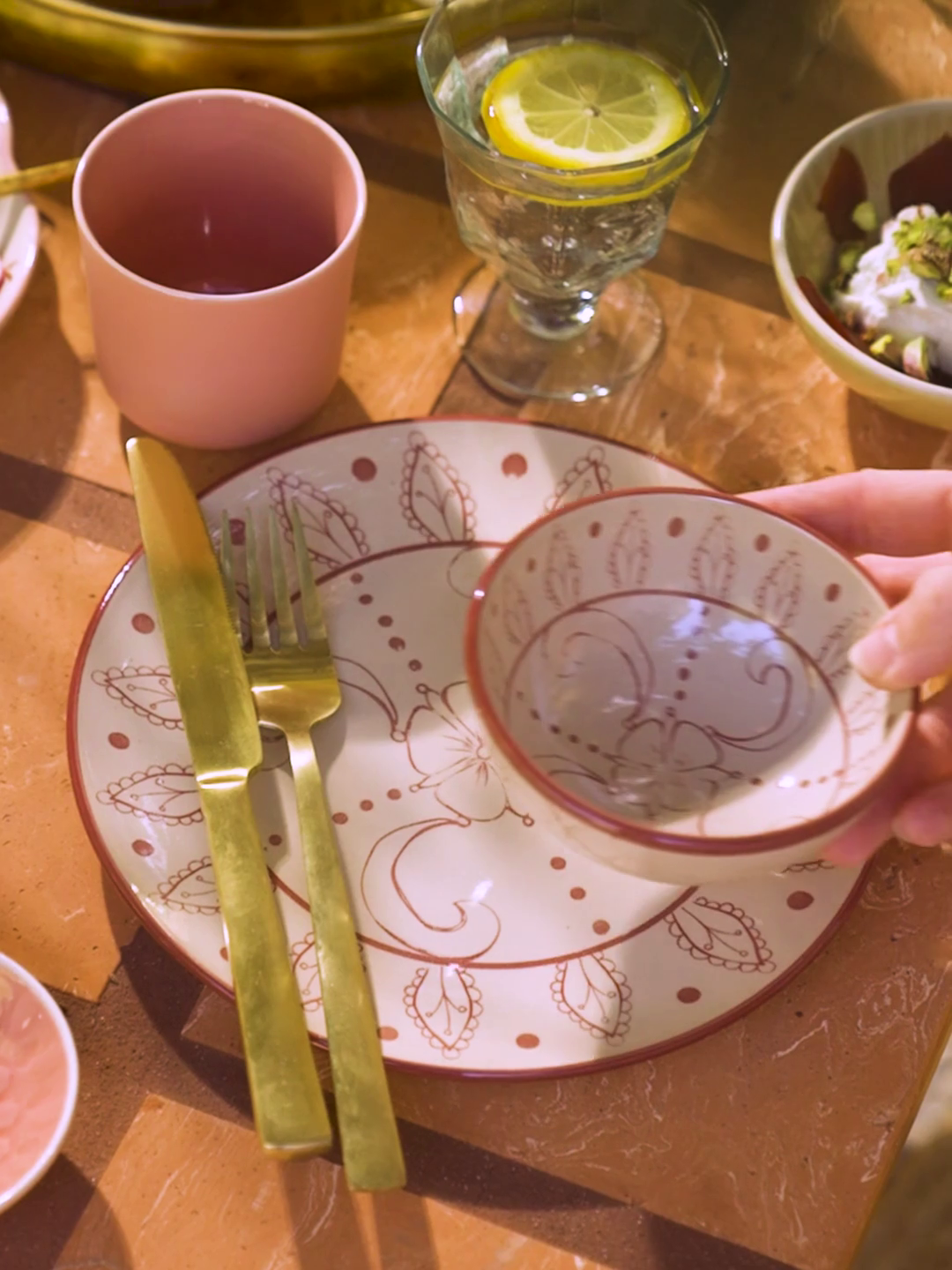 Bowl Ø11 Stoneware. Ø11 x 5 cm.