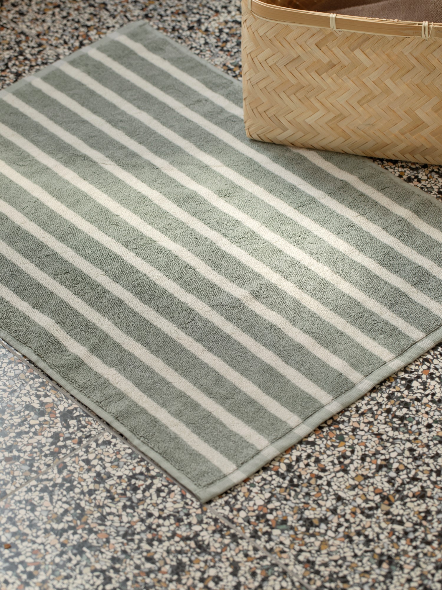 Bath mat Cotton. 50 x 70 cm.