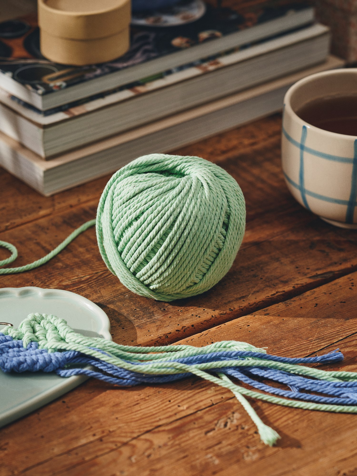 Macrame yarn Cotton. 3 mm x 50 m. 140 g.