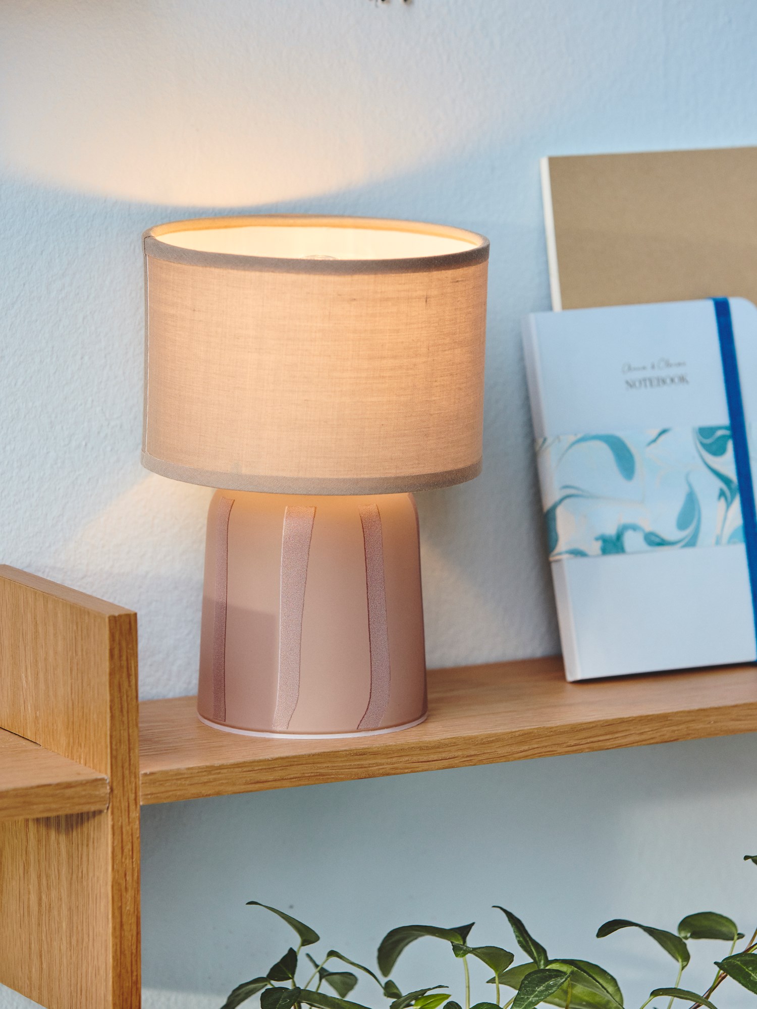 LED table lamp Glass/cotton/polyester. Ø13.5 x 20 cm.