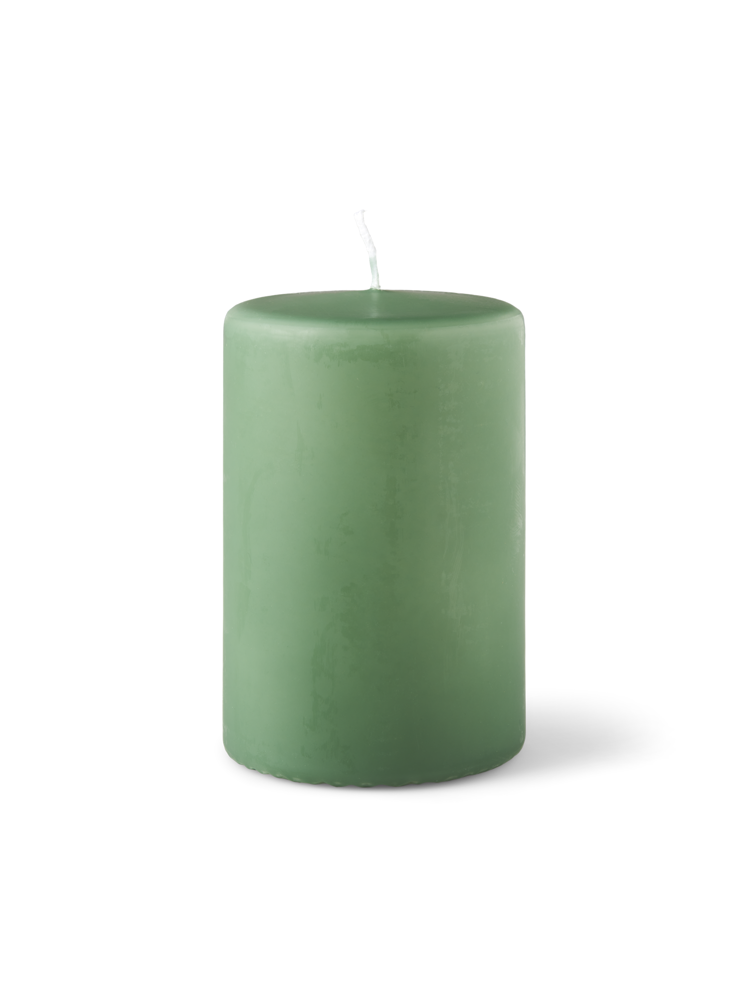 Pillar candle 12 cm Paraffin. 7.7 x 12 cm.