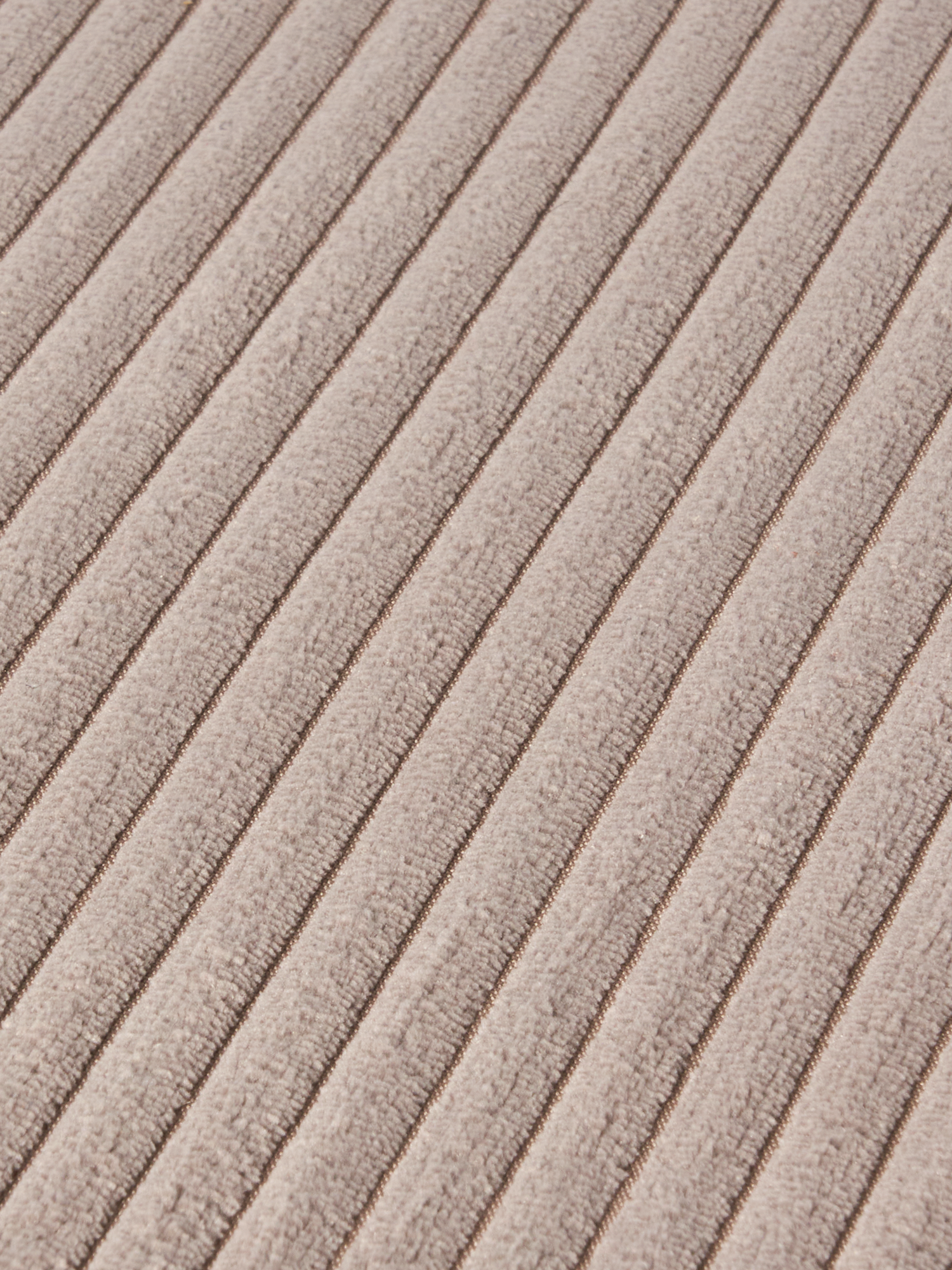 Pouffe 50 x 50 x 34 cm.