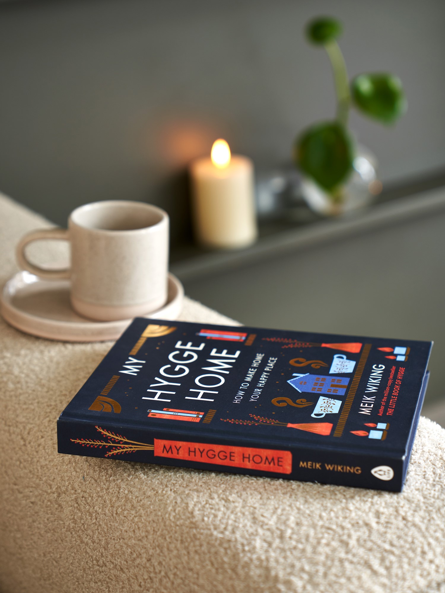 My Hygge Home Hardcover. English. 18.5 x 2.5 x 23.5 cm. 272 pages.