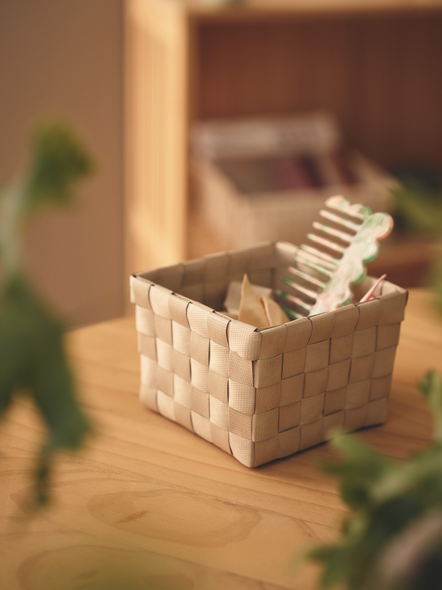 Storage box 11 x 11 x 8 cm.