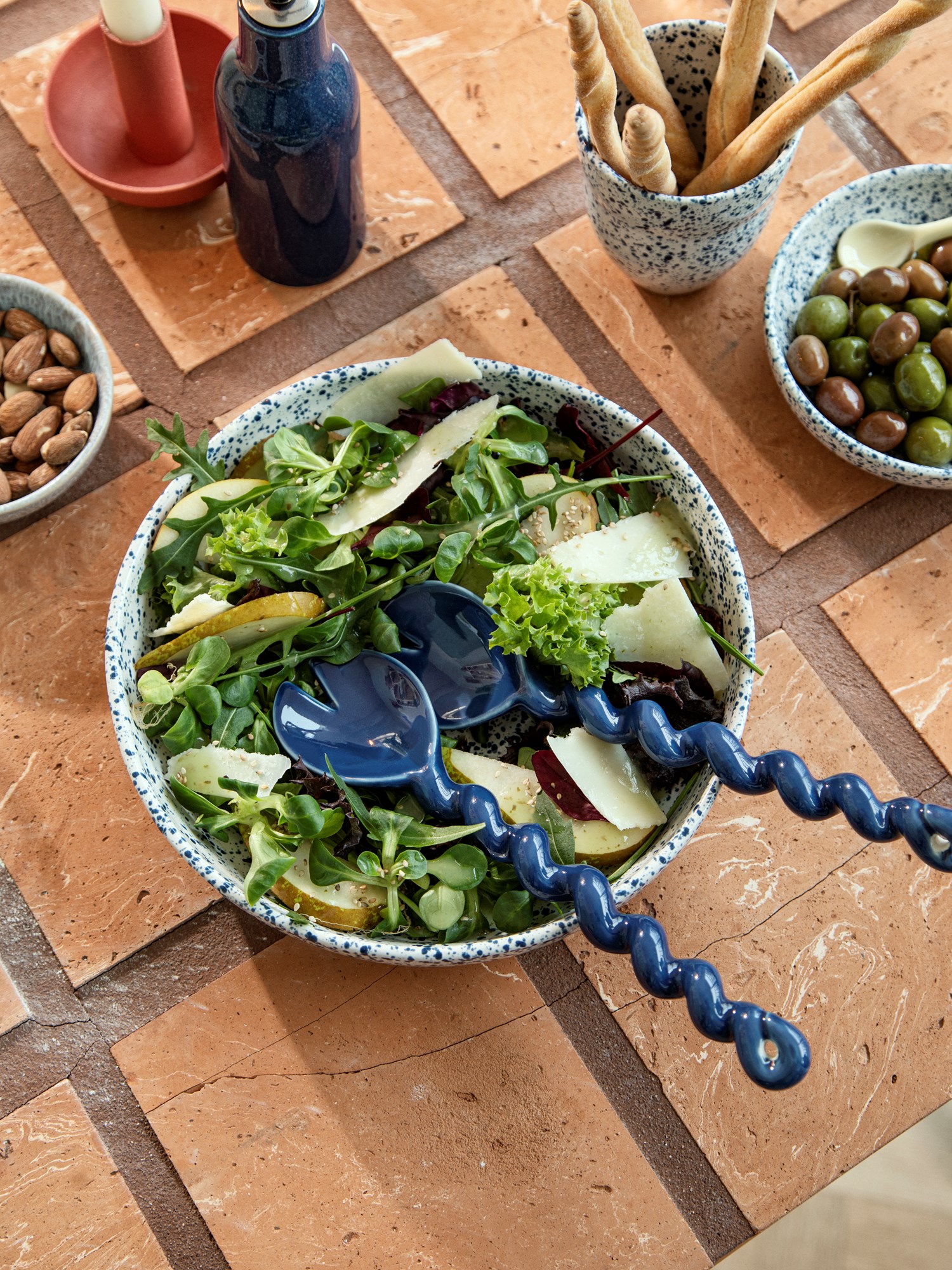 Salad servers Stoneware. 23 cm.